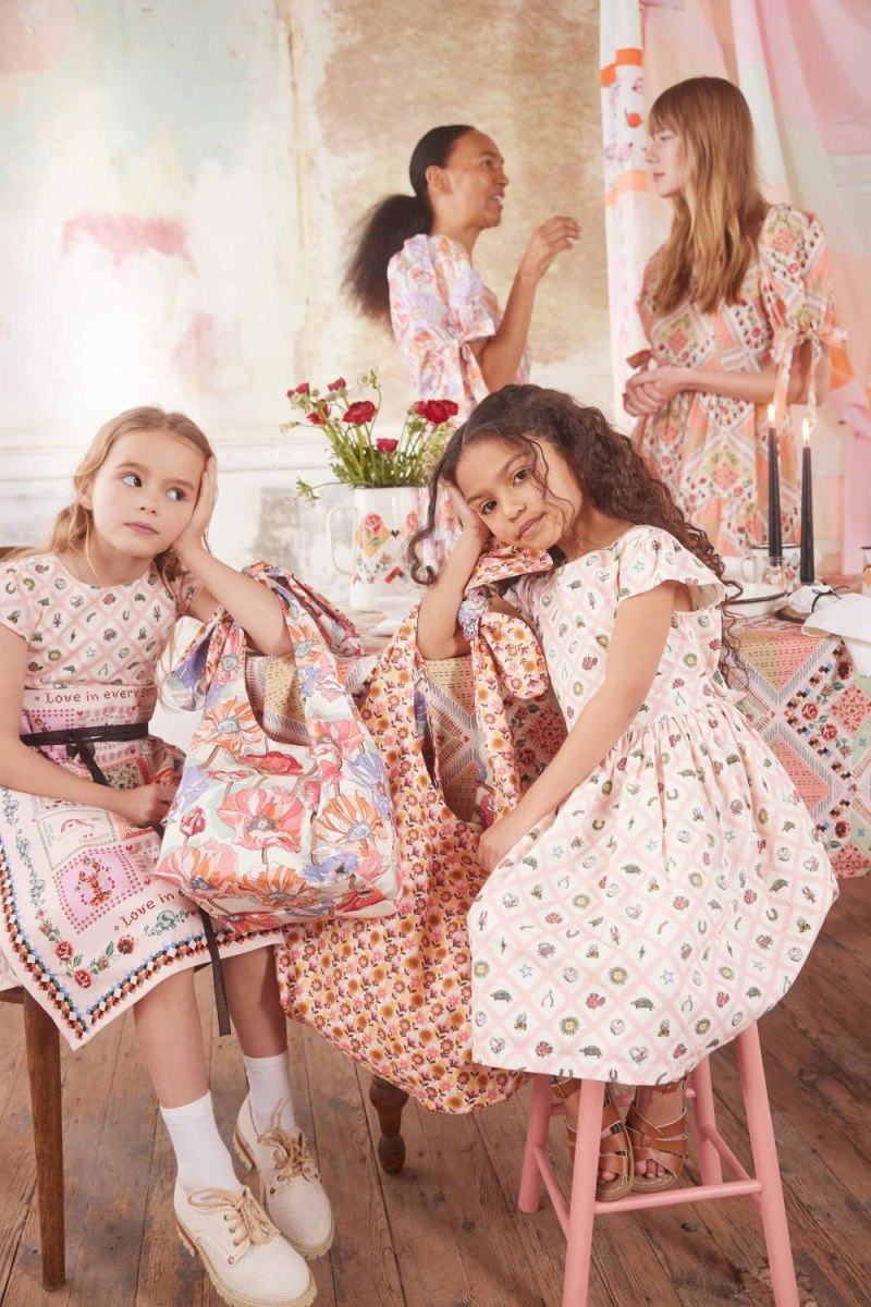 Summer Poppy Midscale Mini Reversible Knotted Shopper