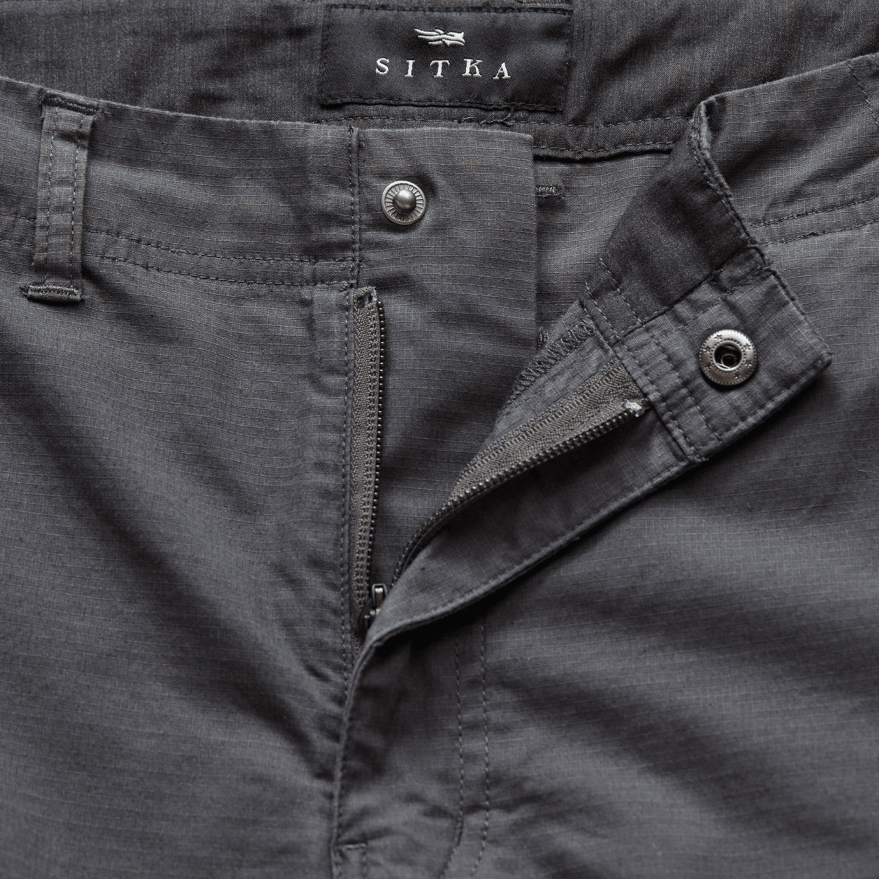 Tarmac 10 Inch Short