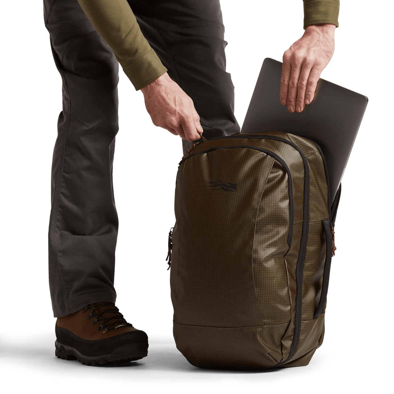 Drifter Travel Pack