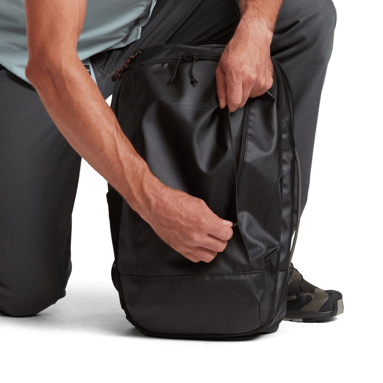Drifter Travel Pack