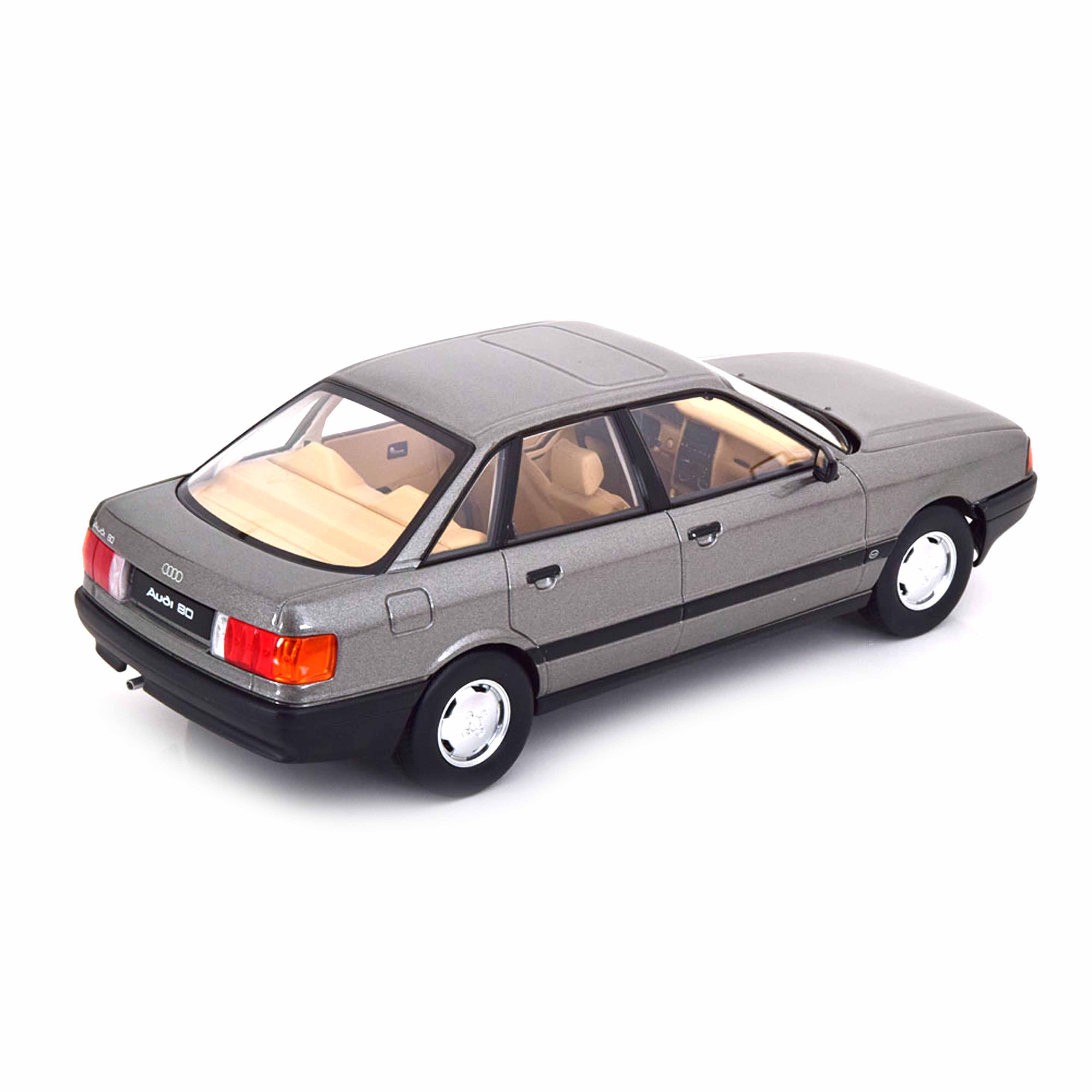 Audi 80 B3 1989 gris métallisé 1/18