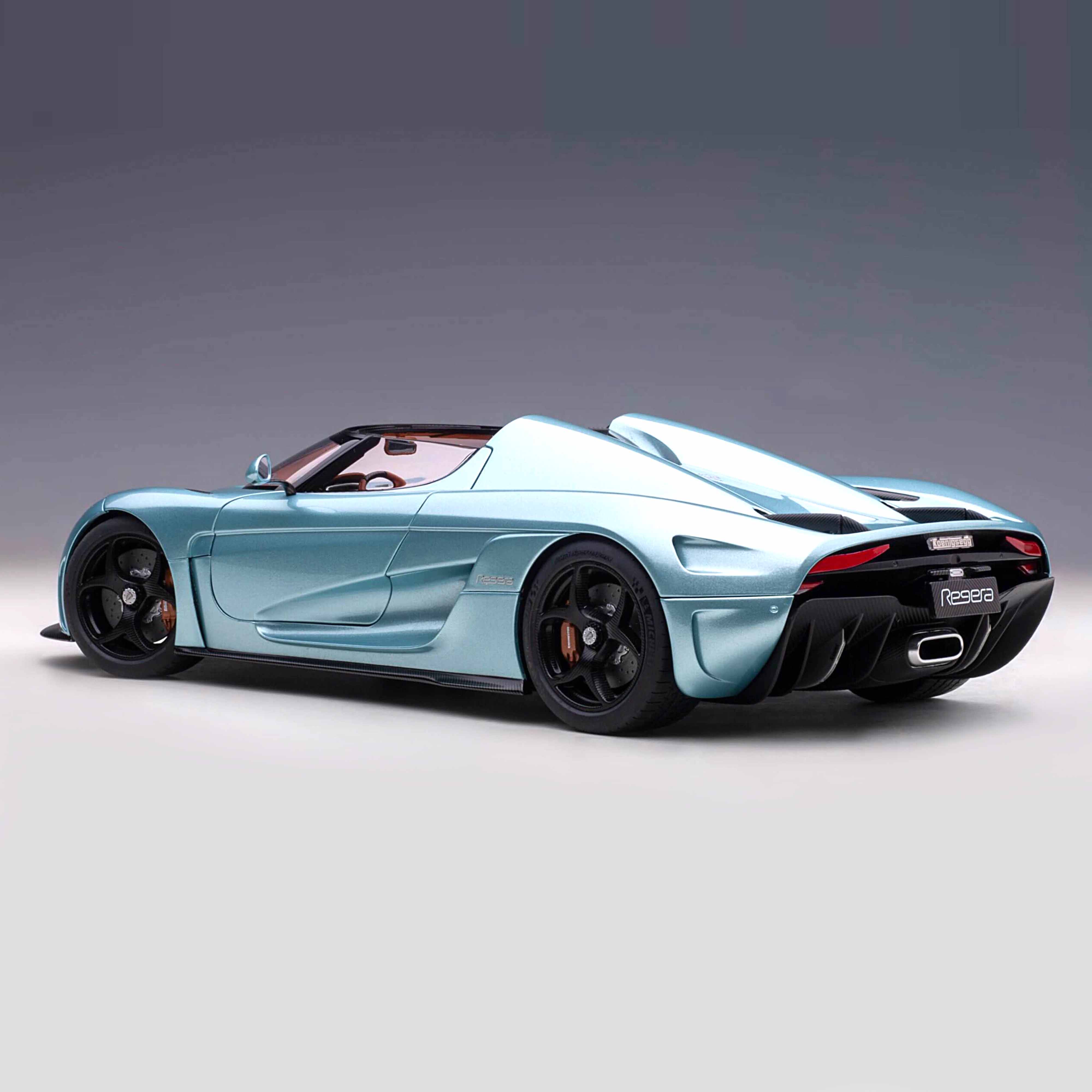 Koenigsegg Regera 2016 Bleu Horizon 1/18