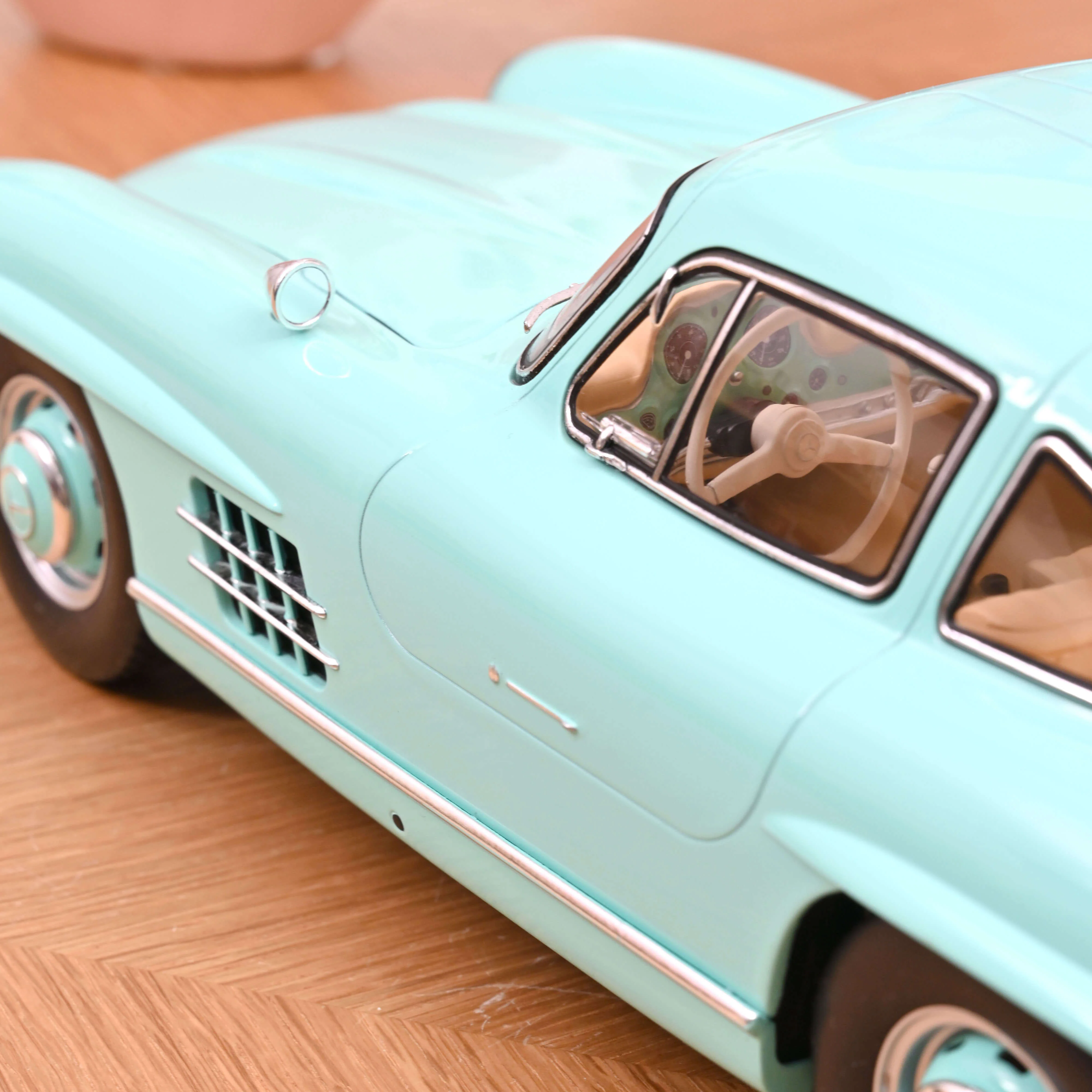 Mercedes-Benz 300 SL 1954 Bleu clair 1/12 - 200 pcs