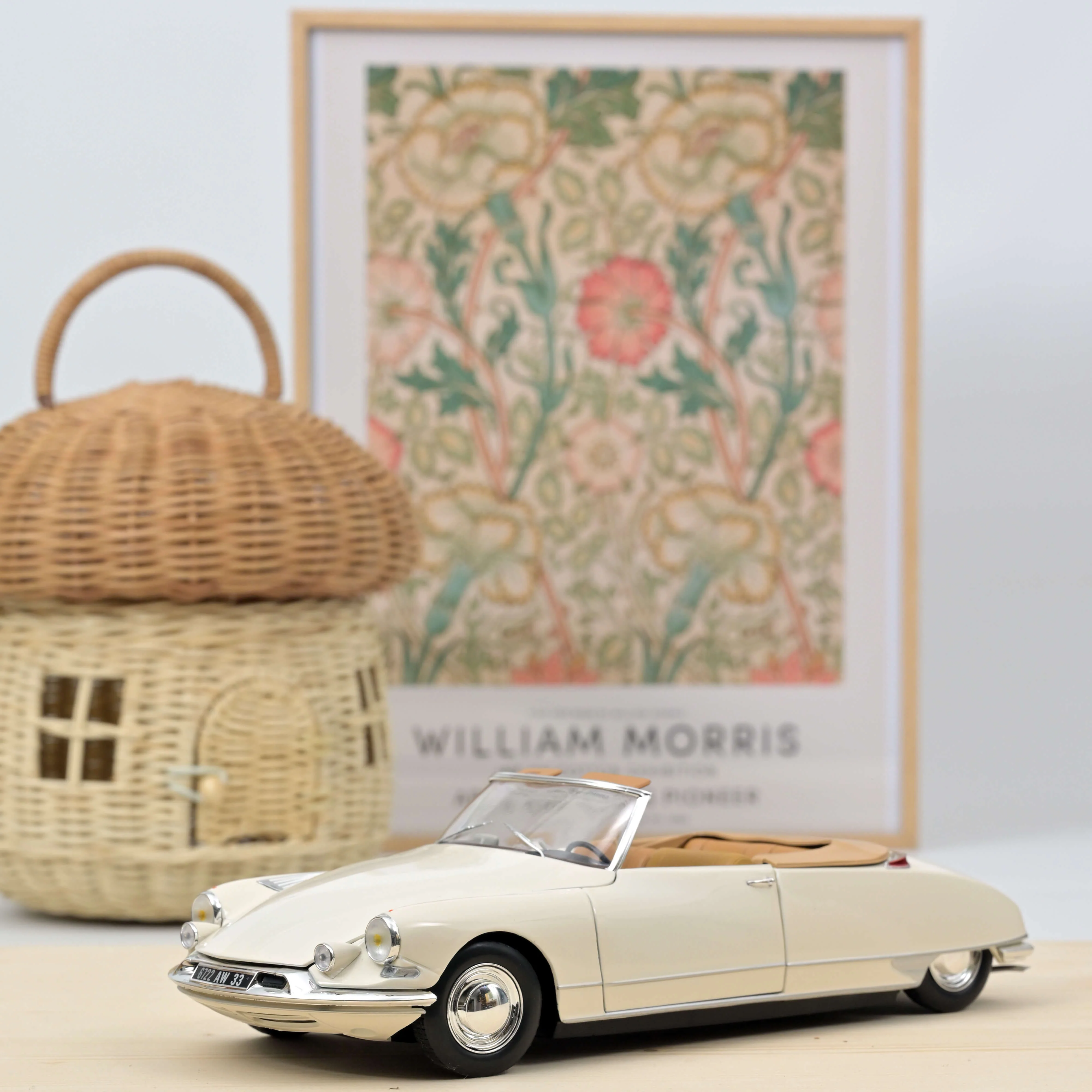 Citroën DS 19 Cabriolet 1961 Beige 1/18 - 400pcs