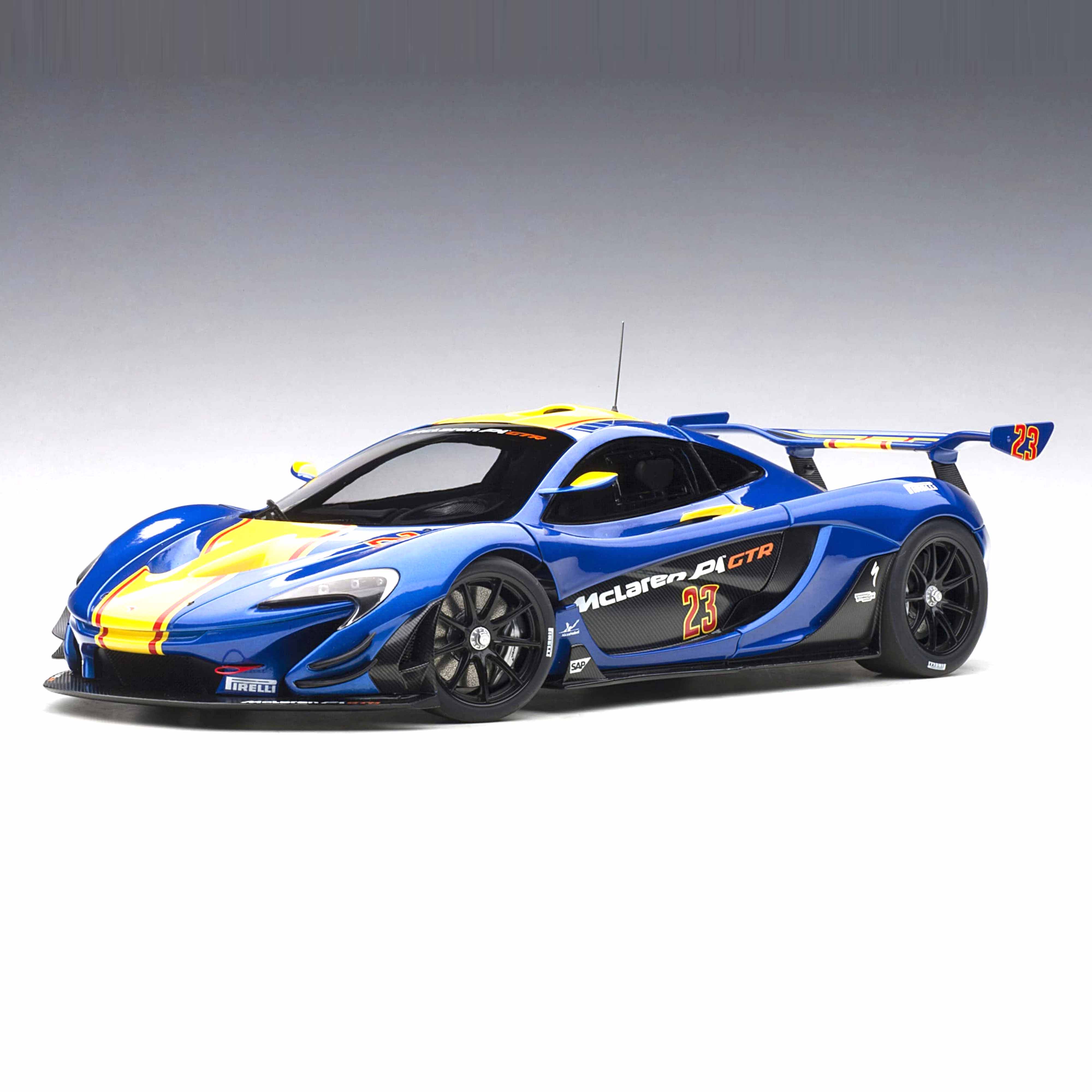 McLaren P1 GTR Bleu Métallique 1/18