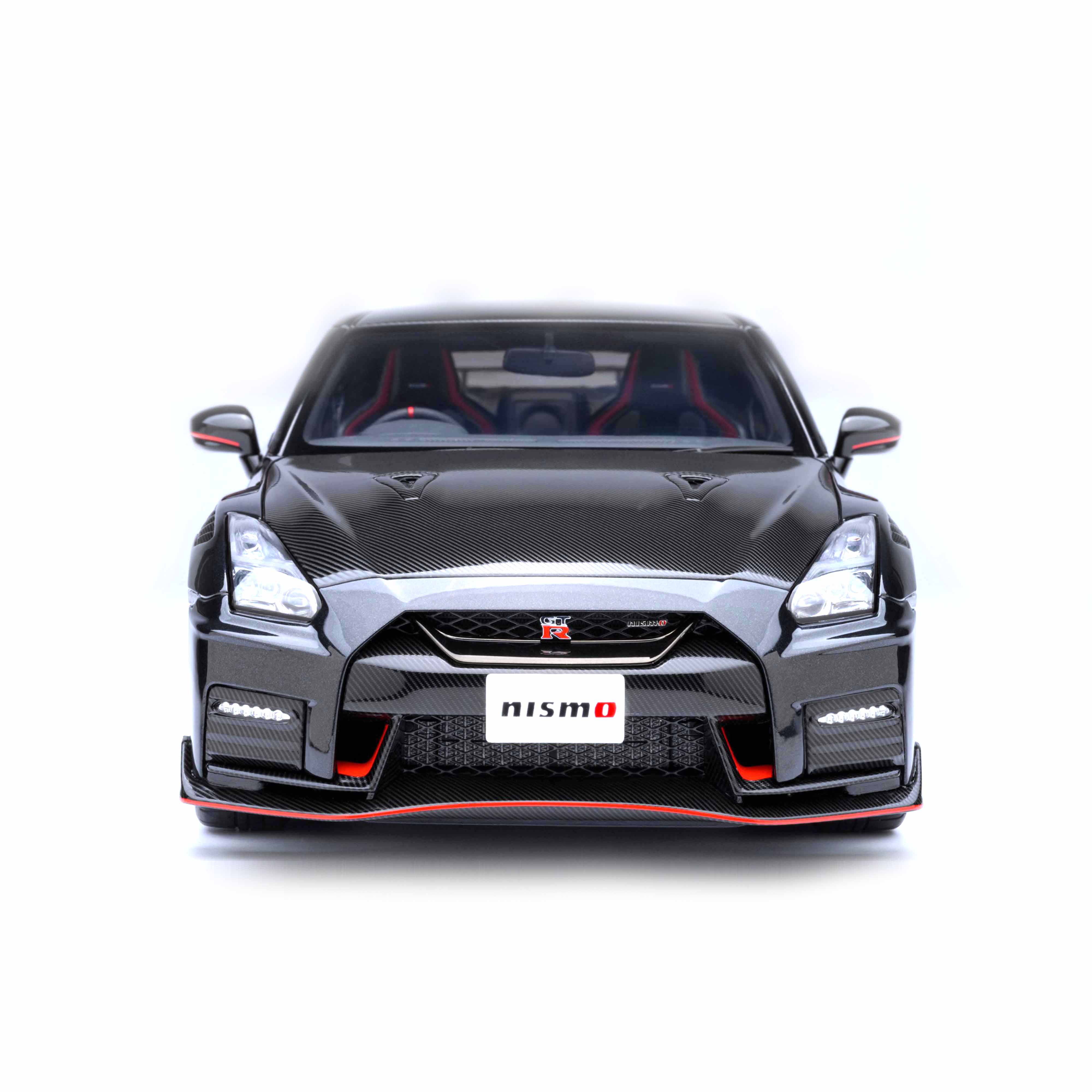 Nissan GT-R (R35) NISMO 2022 Edition Meteor Flake Noir Perlé 1/18
