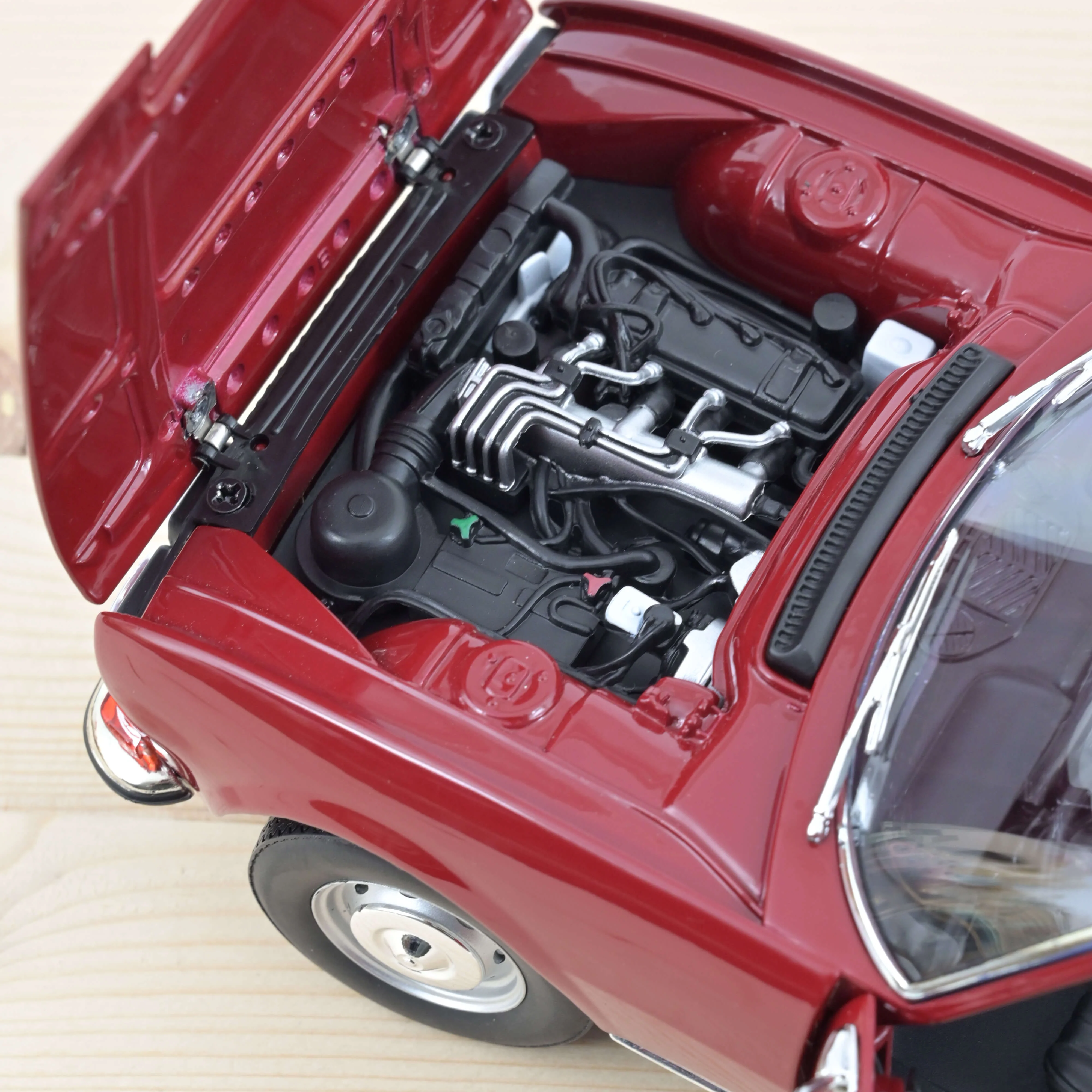 Peugeot 504 Cabriolet 1969 Rouge Andalou 1/18