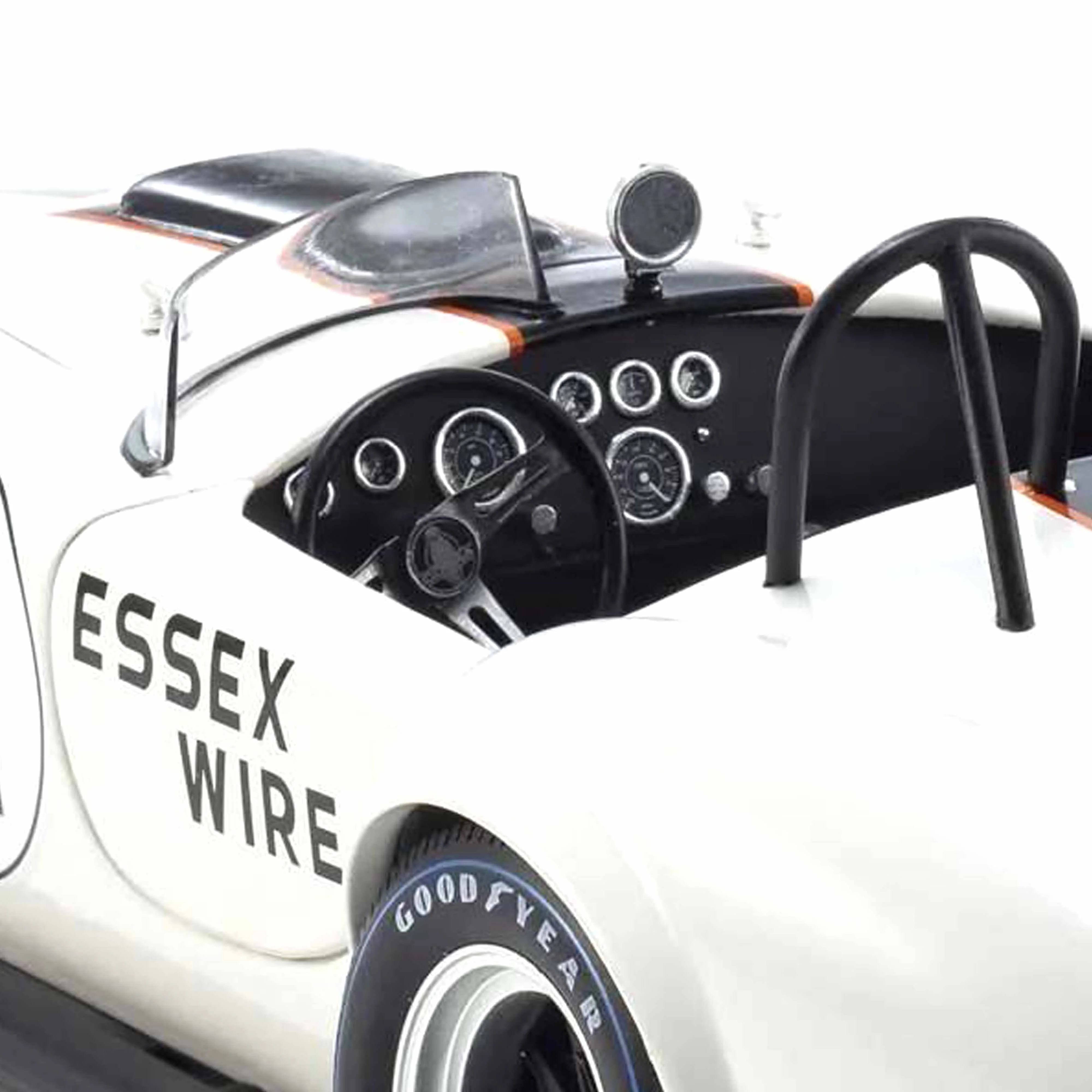 Shelby Cobra 427 S/C N°91 Essex Wire Blanc/Bleu foncé 1/18
