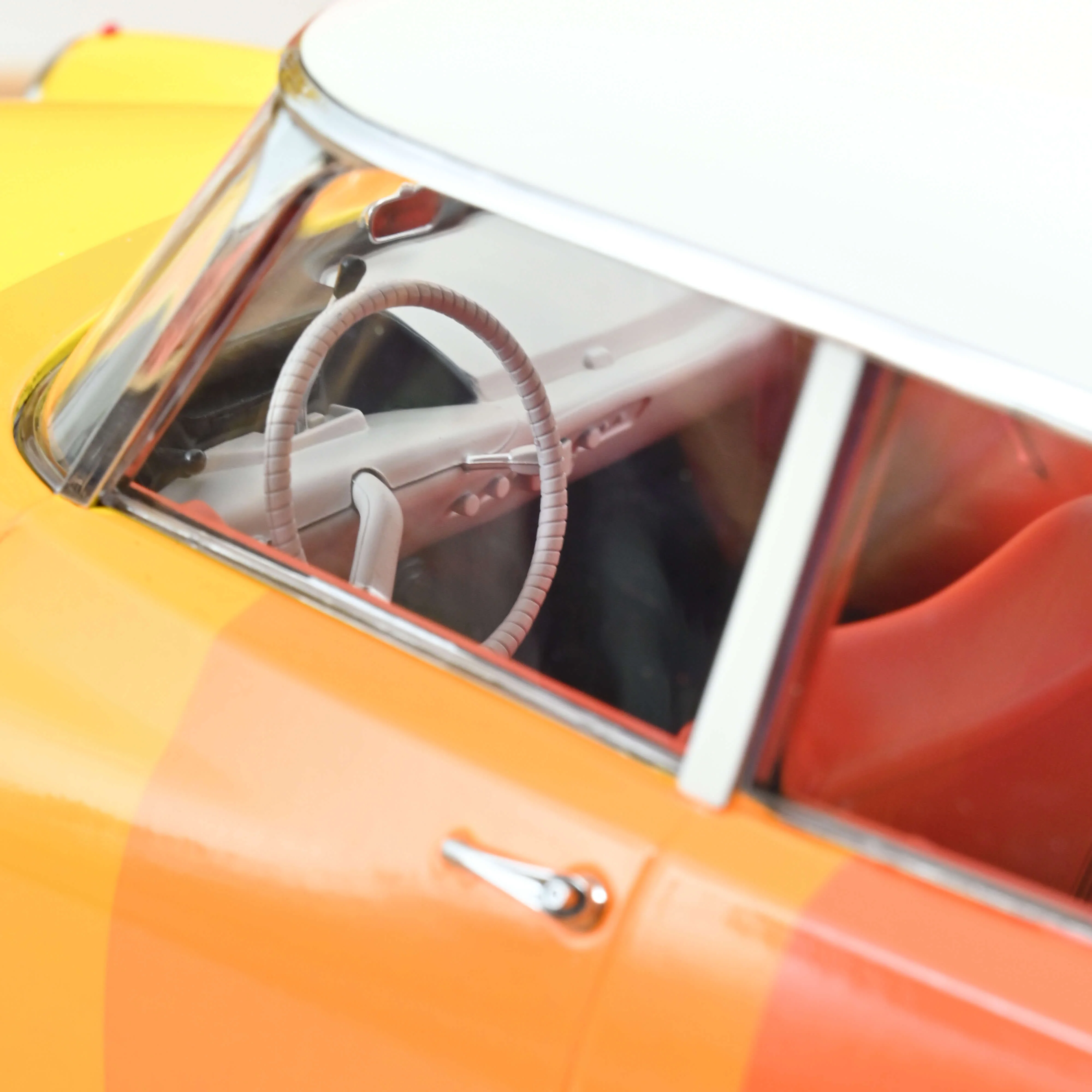 Citroën DS 19 sur boules 1959 Nuancier d'Orange 1/12