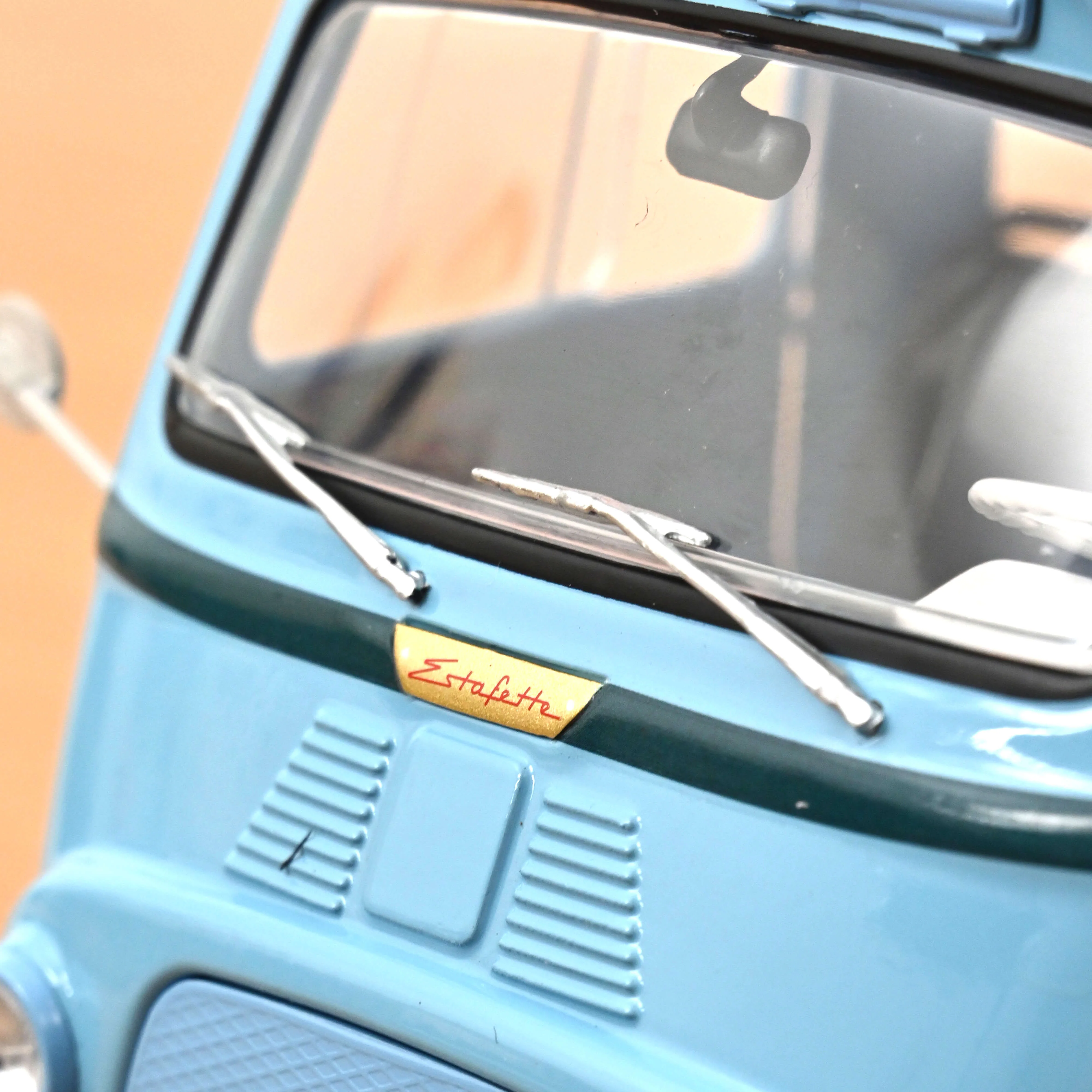 Renault Estafette 1959 Bleu Clair 1/18 - 200pcs