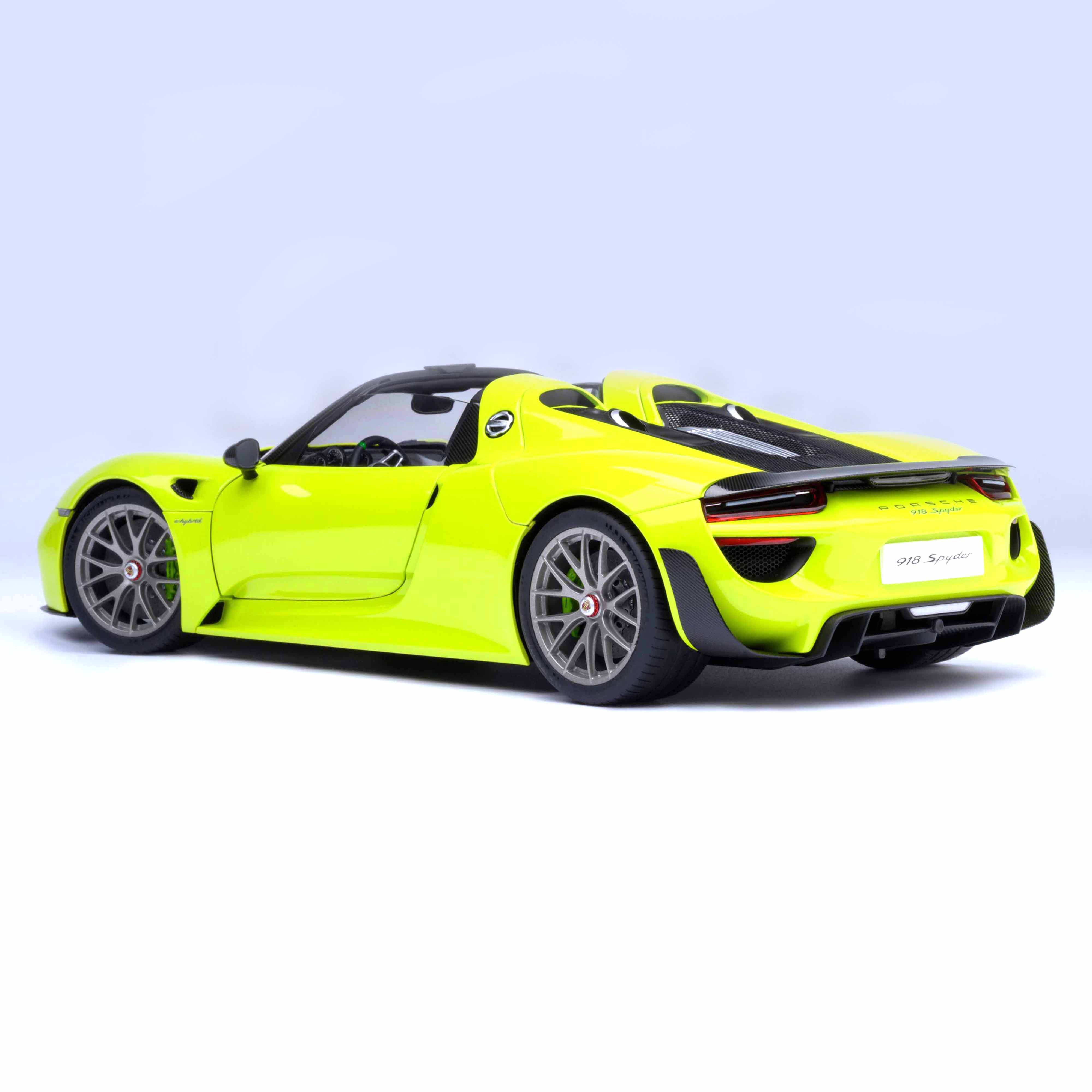 Porsche 918 Spyder Pack Weissach Vert Acide 1/18
