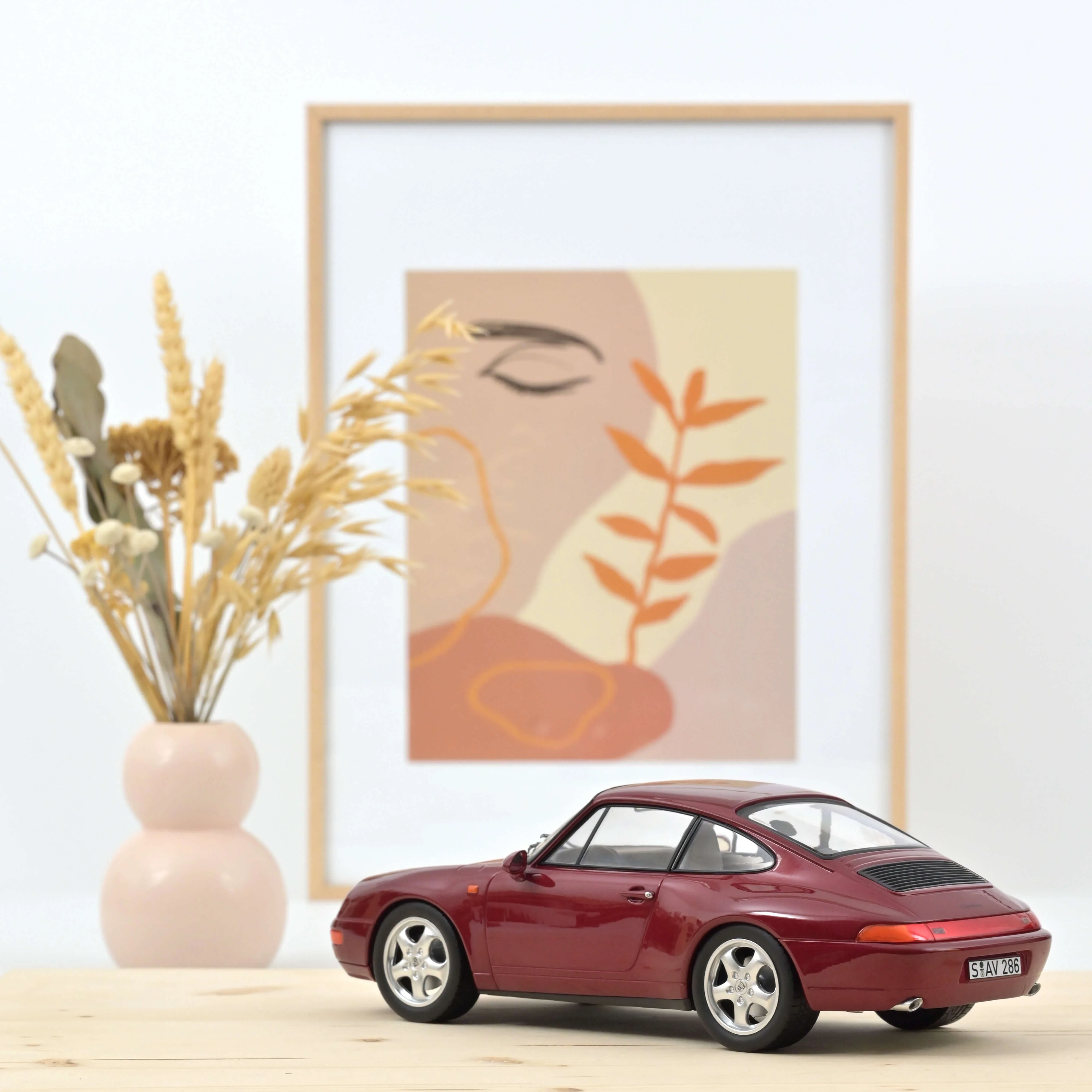 Porsche 911 Carrera 1994 Rouge métallisé 1/18 - 200pcs