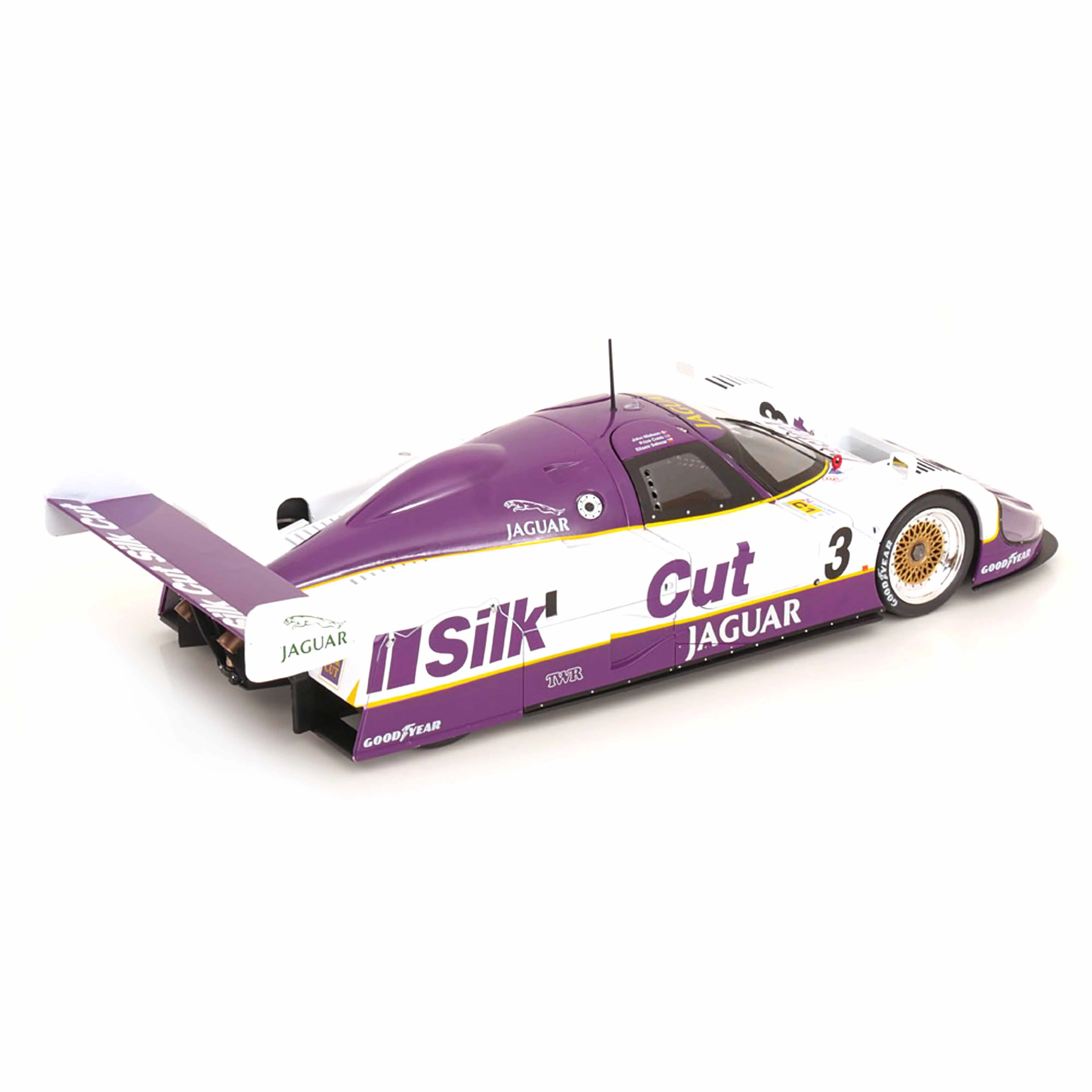 Jaguar XJR-12 Silk Cut Vainqueur des 24h du Mans 1990 1/18