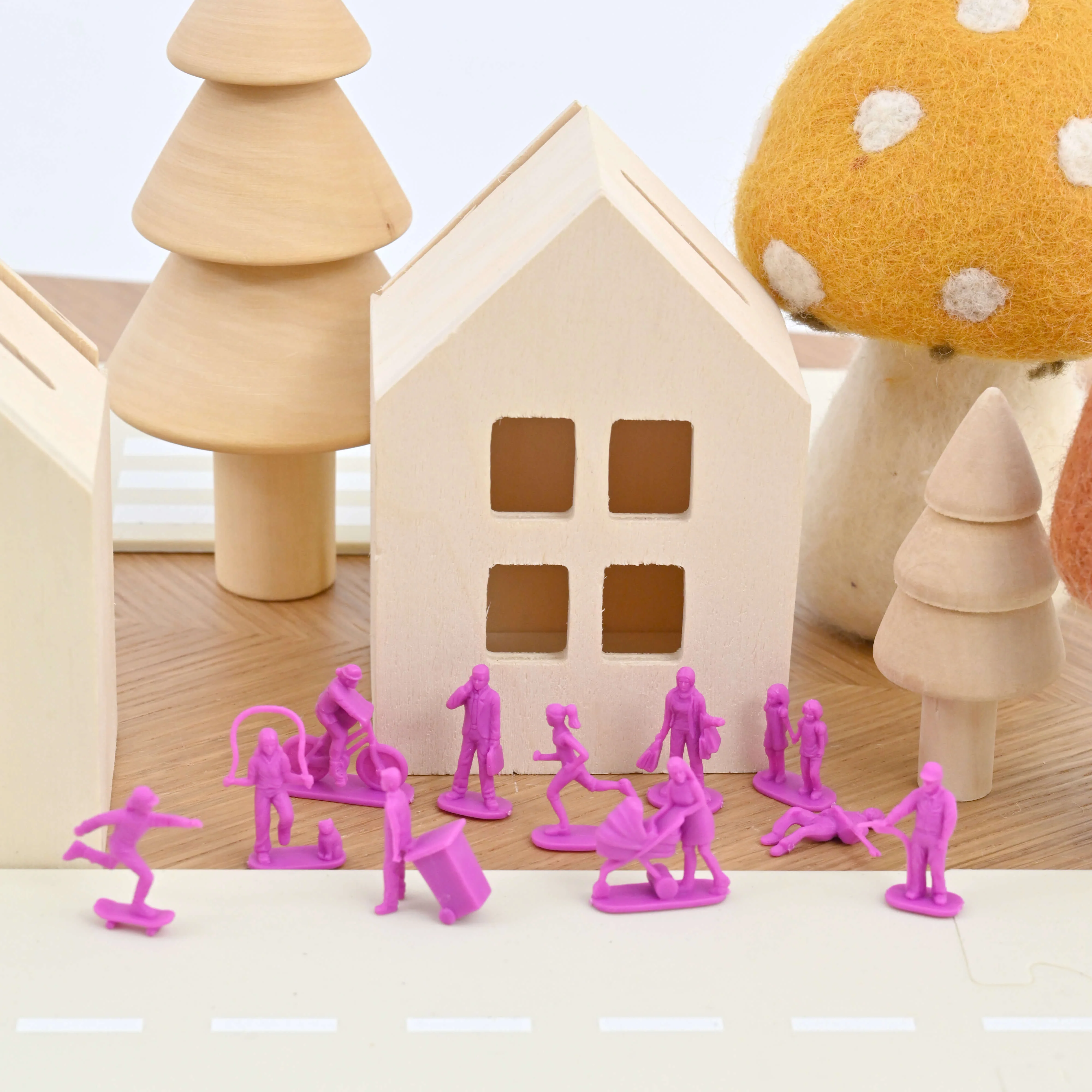 Figurines Police et Ville 1/64 (36 pcs)