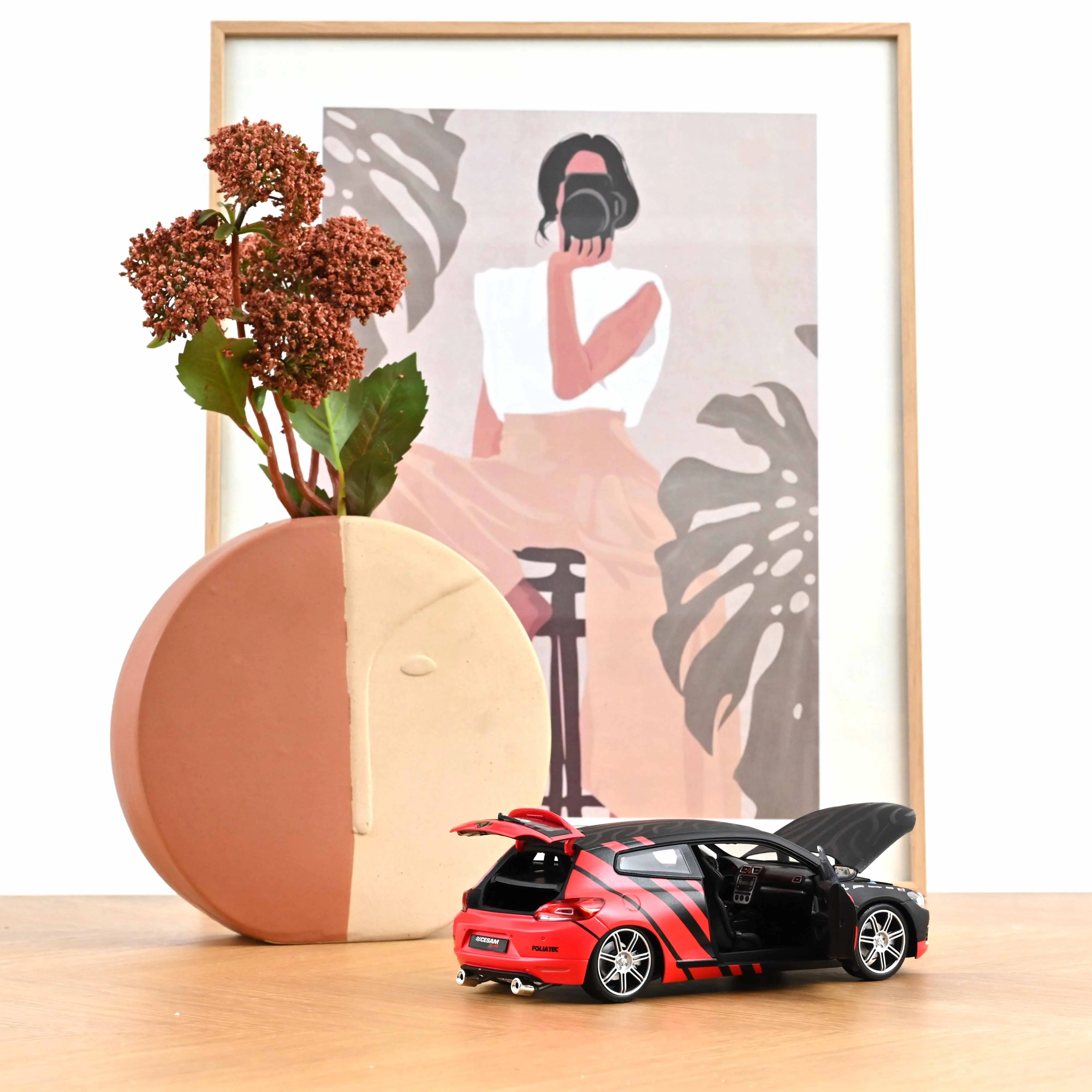 VW Scirocco CESAM PTRS 2009 Noir/Rouge 1/18