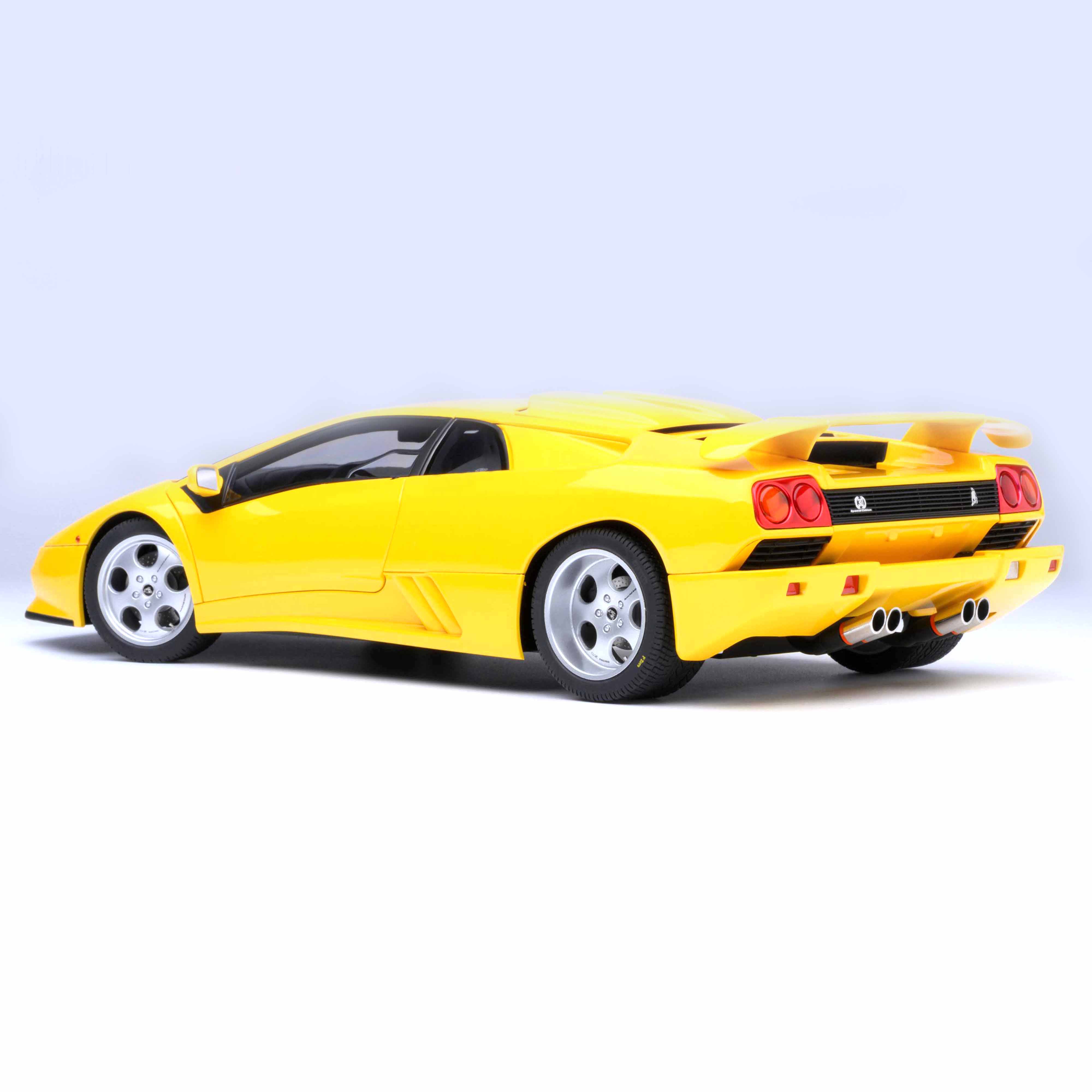 Lamborghini Diablo SE JOTA Superfly Jaune 1995 1/18