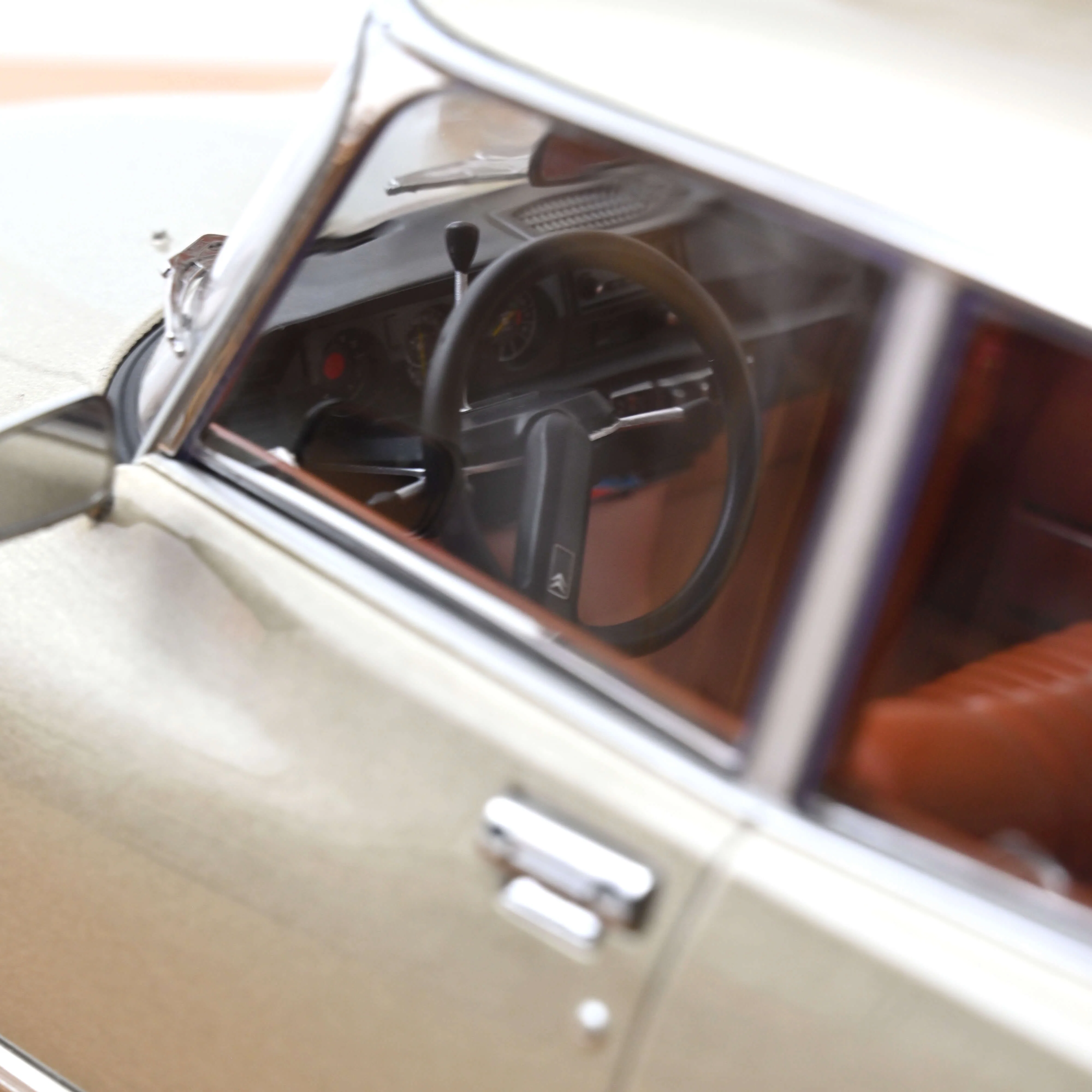 Citroën DS 23 Pallas 1973 Beige Tholonnet 1/12