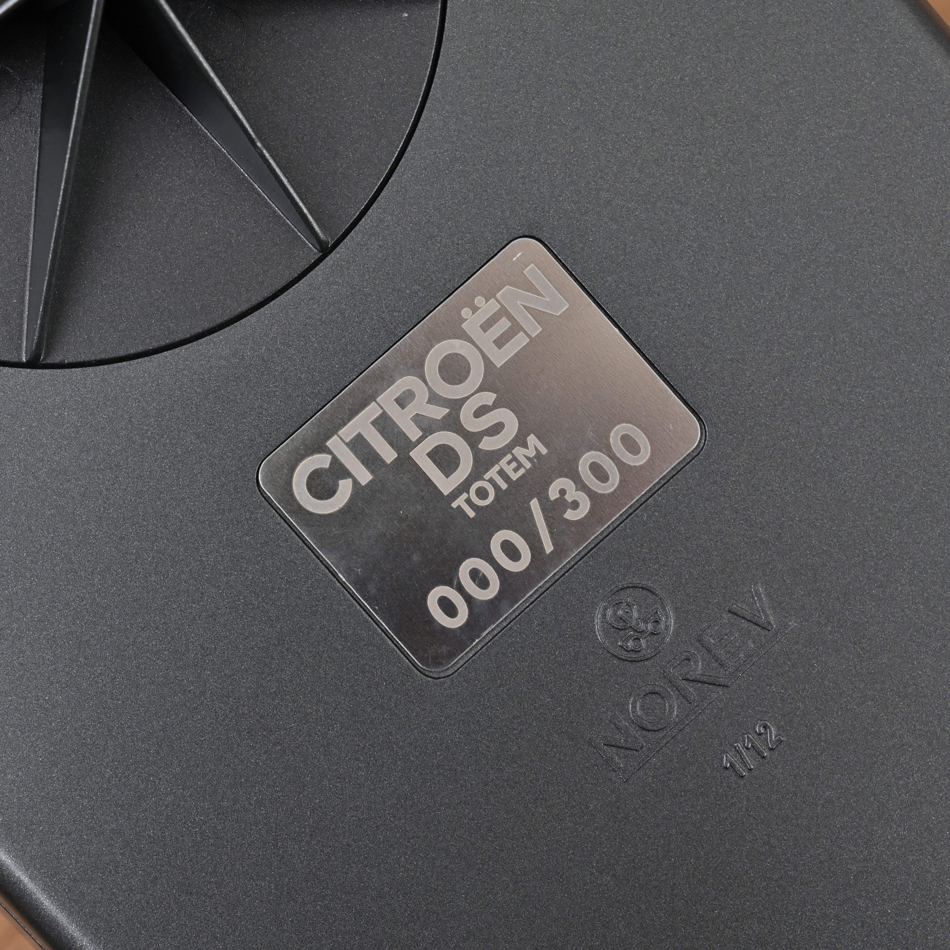 Citroën DS 19 Totem 1957 Sculpture Gris Mat 1/12 - 300pcs