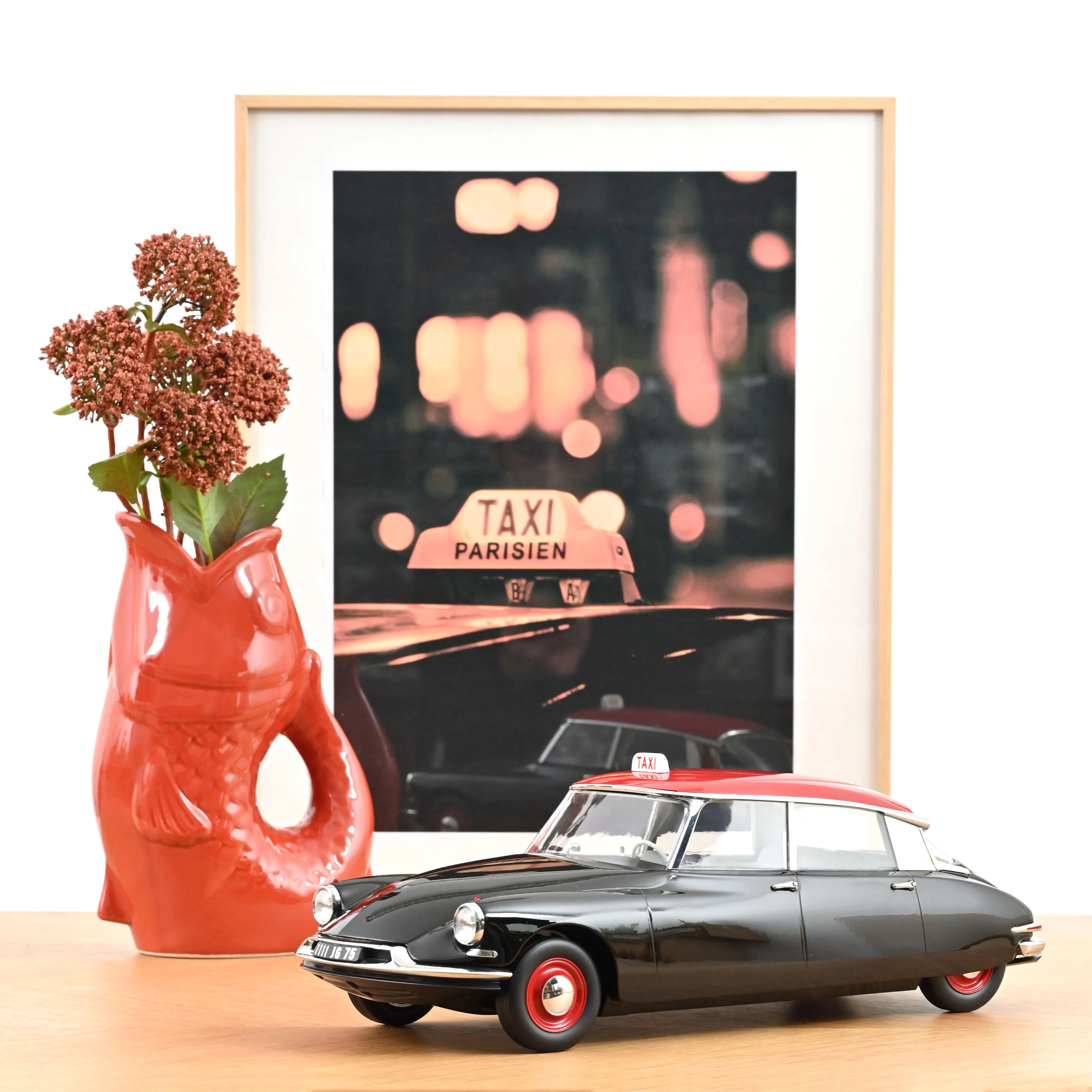 Citroën DS 19 1959 Taxi Parisien 1/12- 150pcs