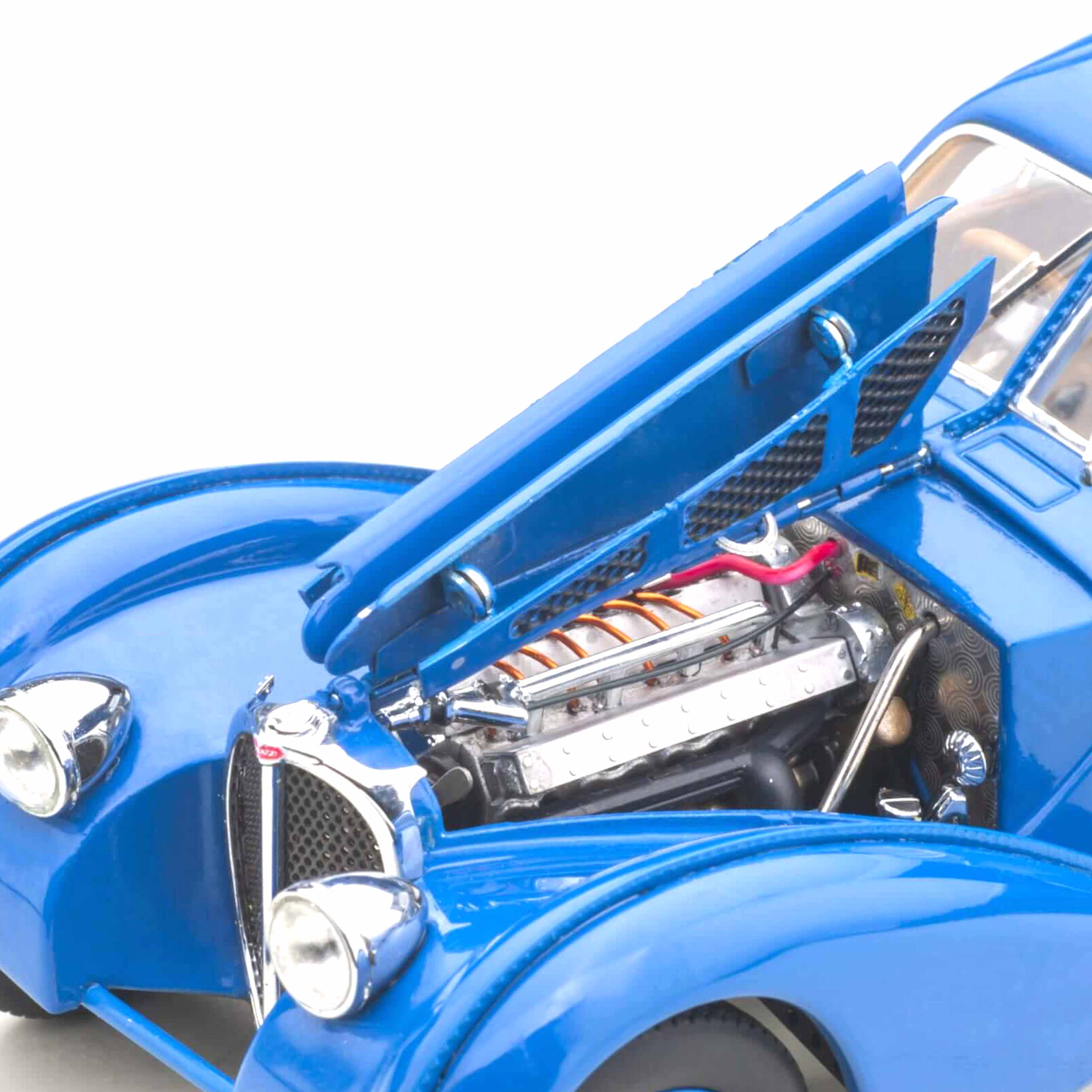 Bugatti 57S Atlantic 1938 Bleu/Roues à rayons en fil de fer 1/43