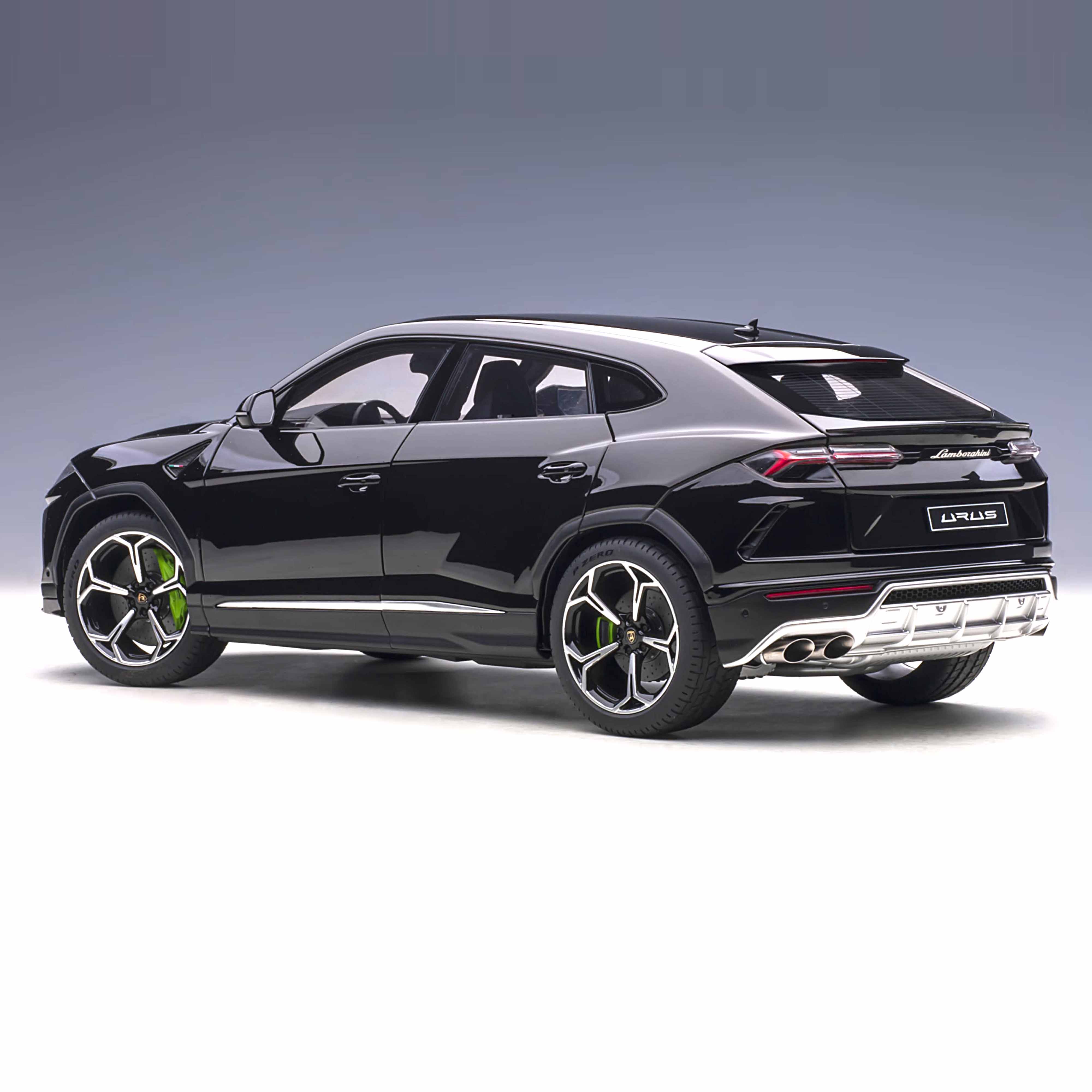 Lamborghini Urus 2018 Noir Intense 1/18