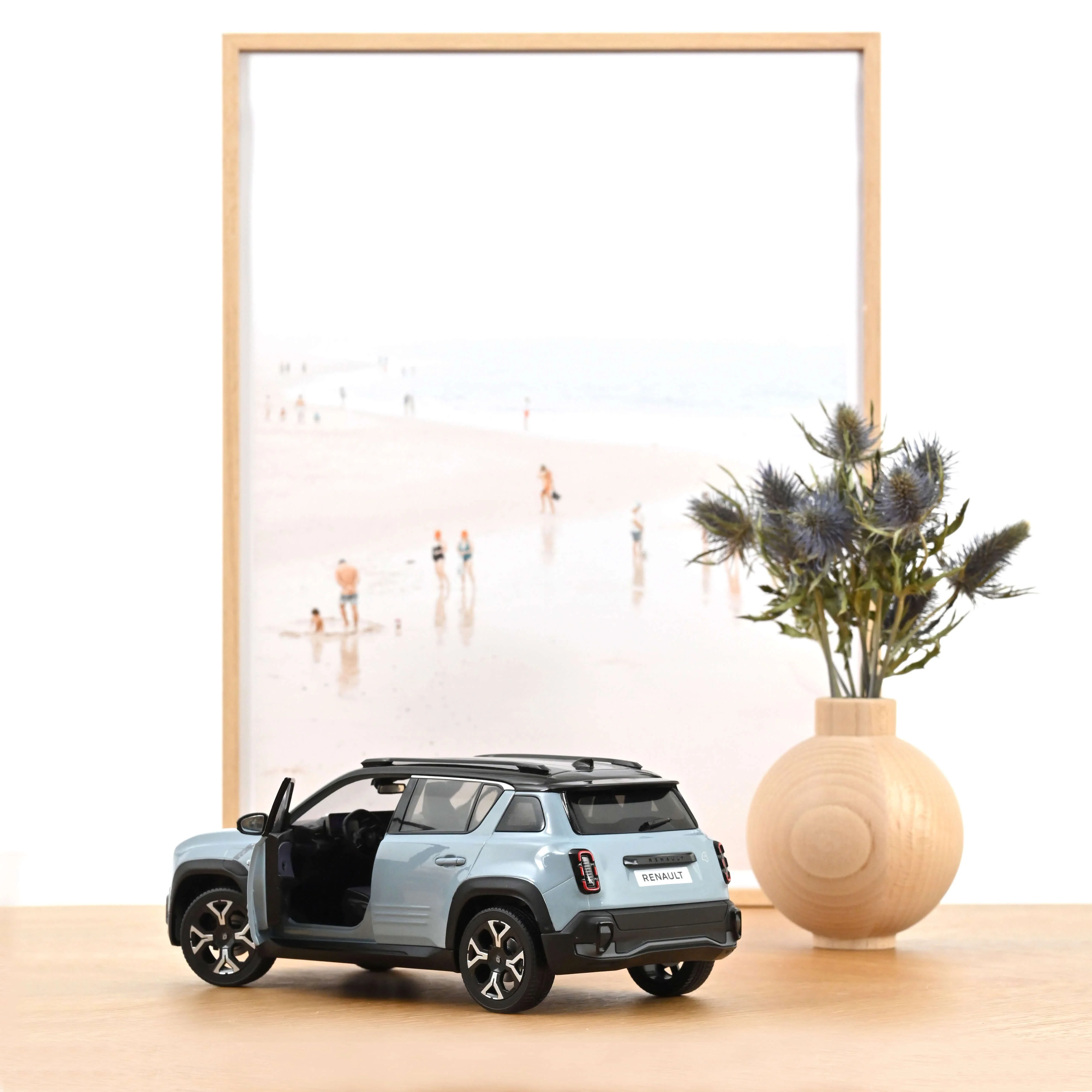 Renault 4 E-Tech Electrique 2025 Bleu Nuage 1/18