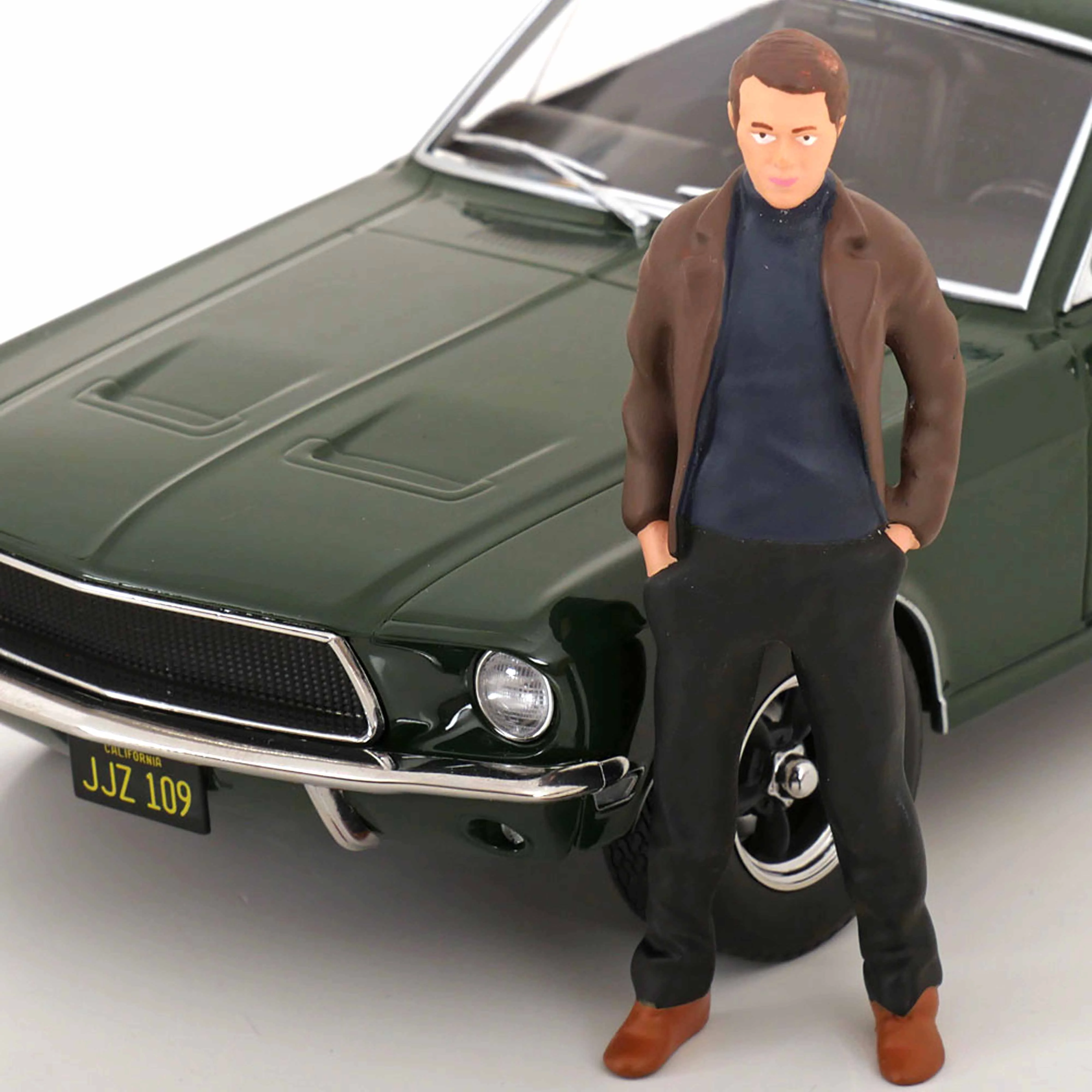 Figurine Steve McQueen « Bullit » 1/18
