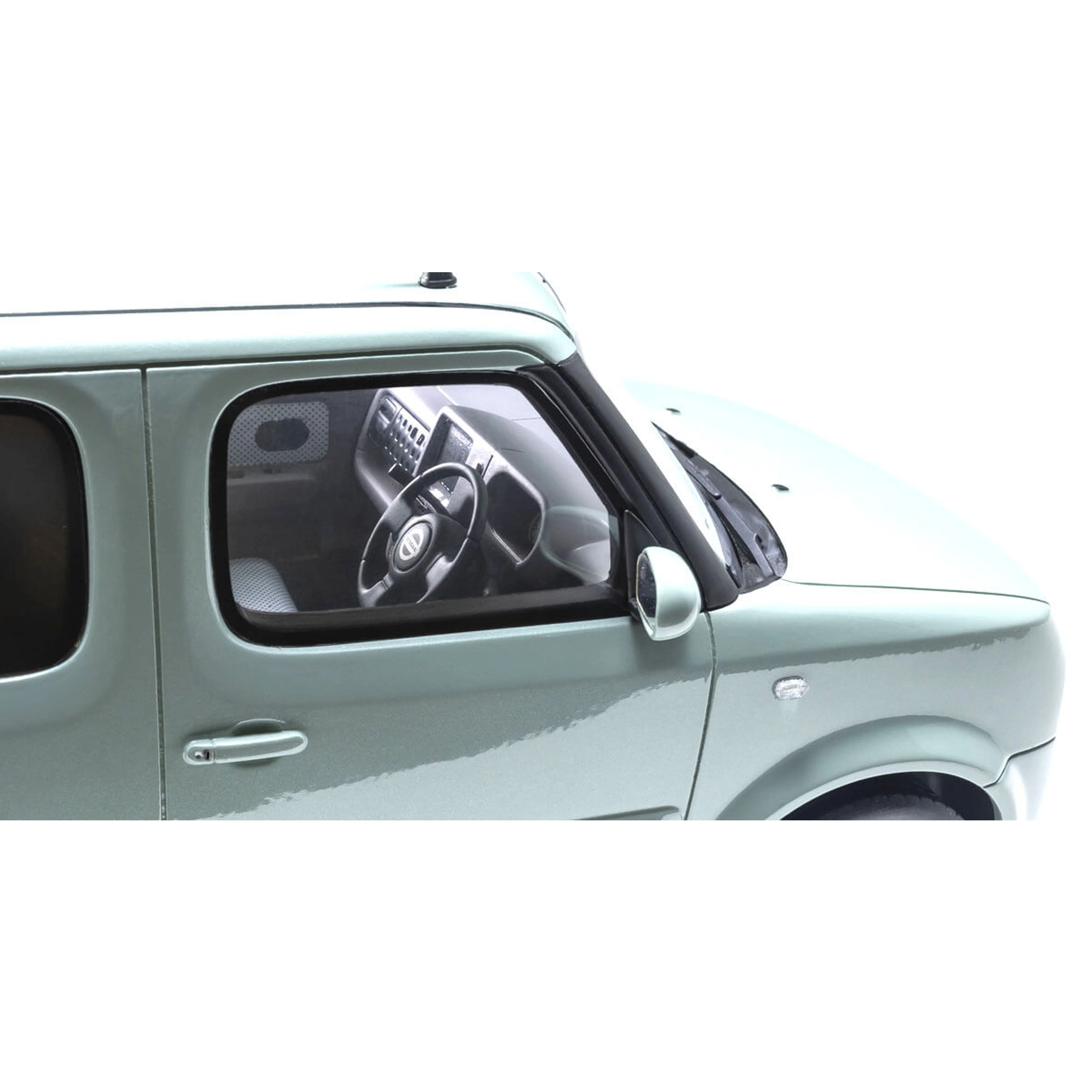 Nissan CUBE Menthe Aquatique 1/18