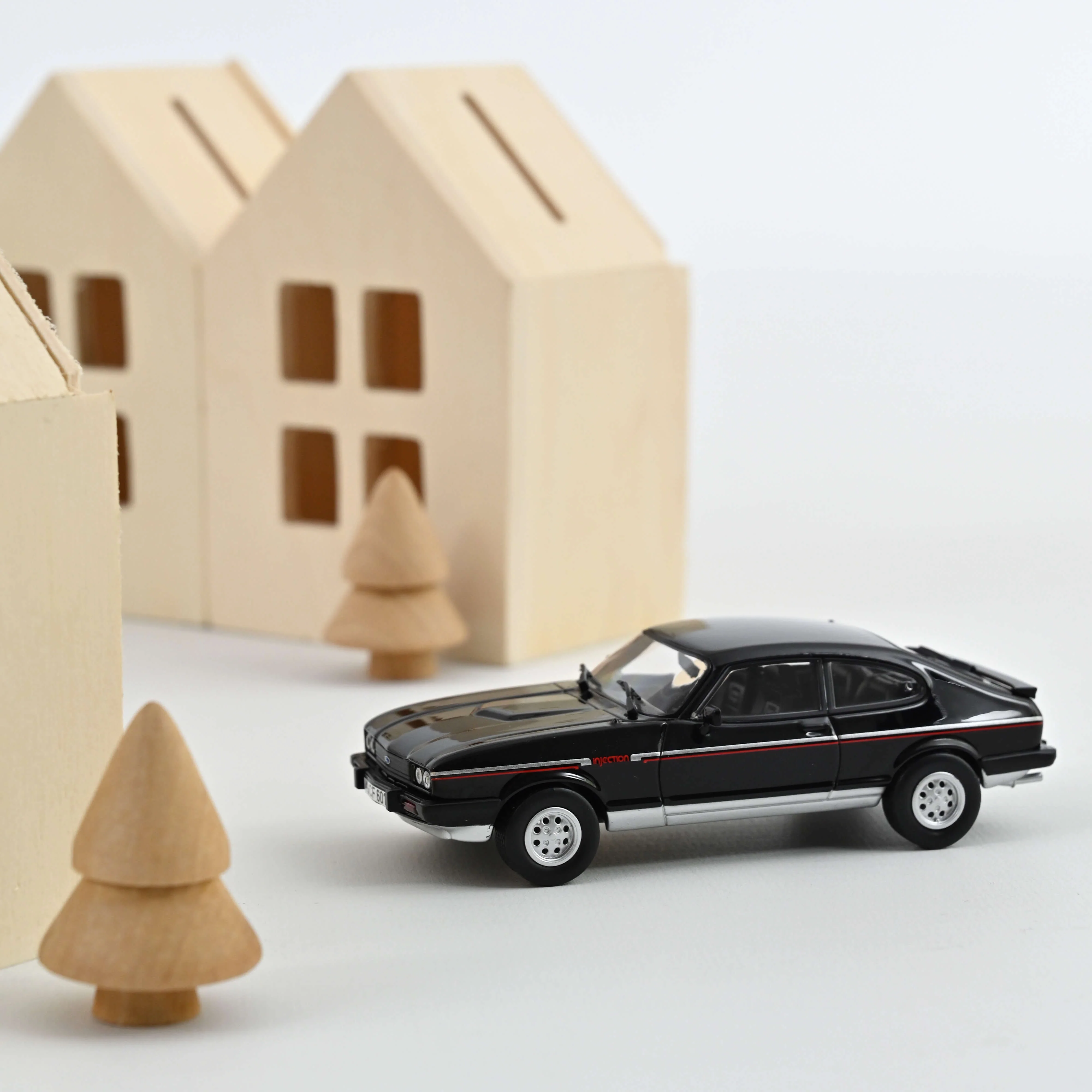 Ford Capri III 1980 Noir 1/43