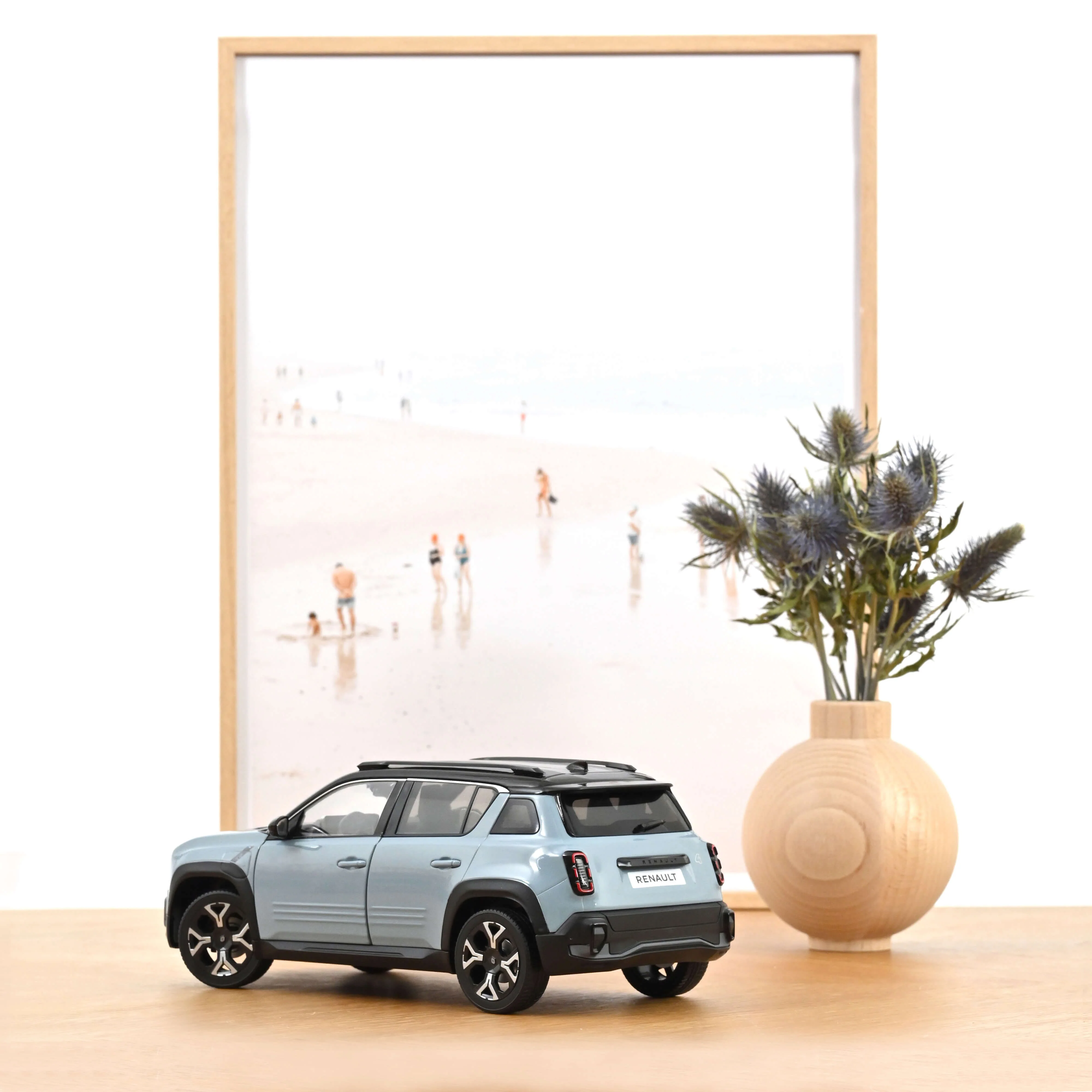 Renault 4 E-Tech Electrique 2025 Bleu Nuage 1/18