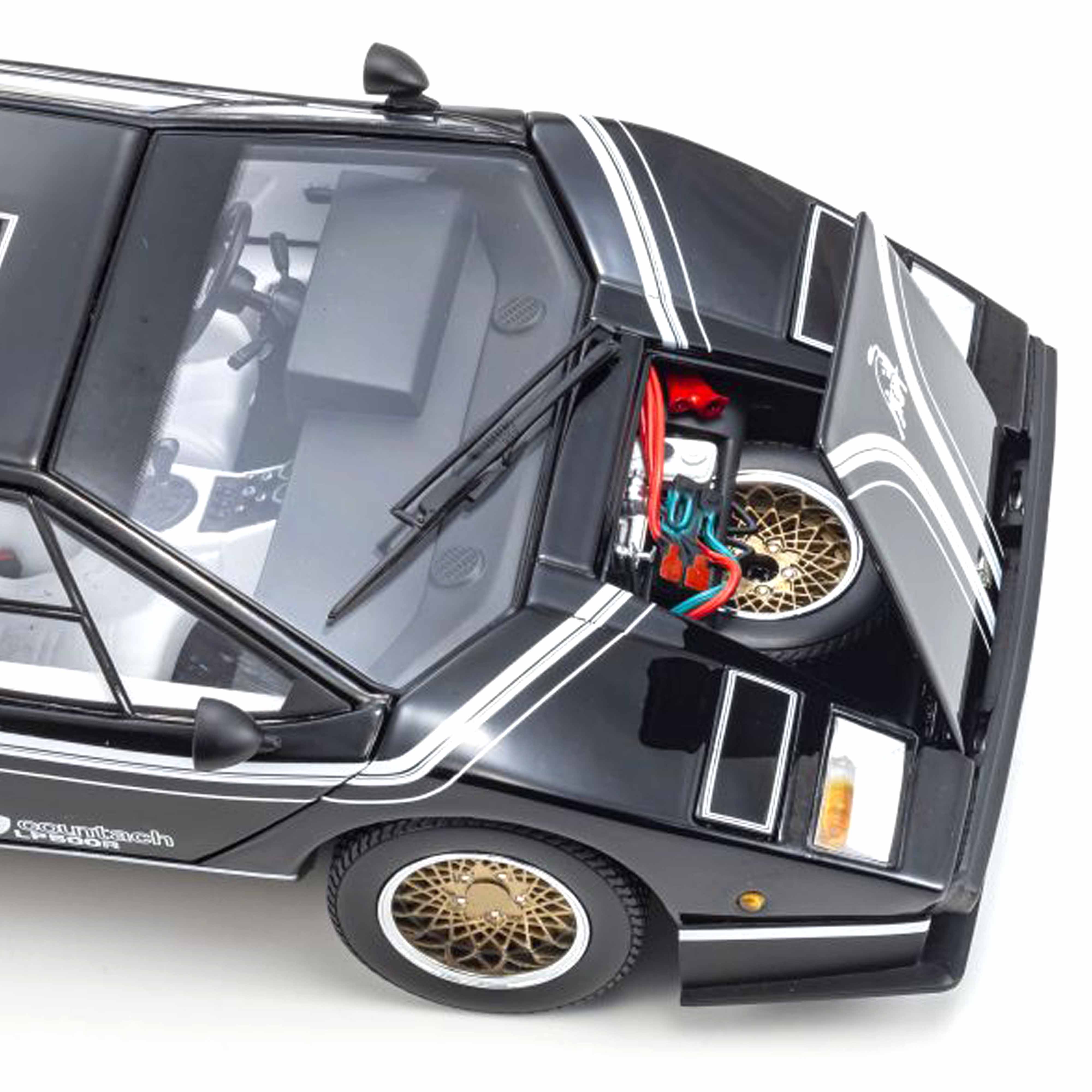 Lamborghini Countach LP5000 Noir/Blanc 1/18