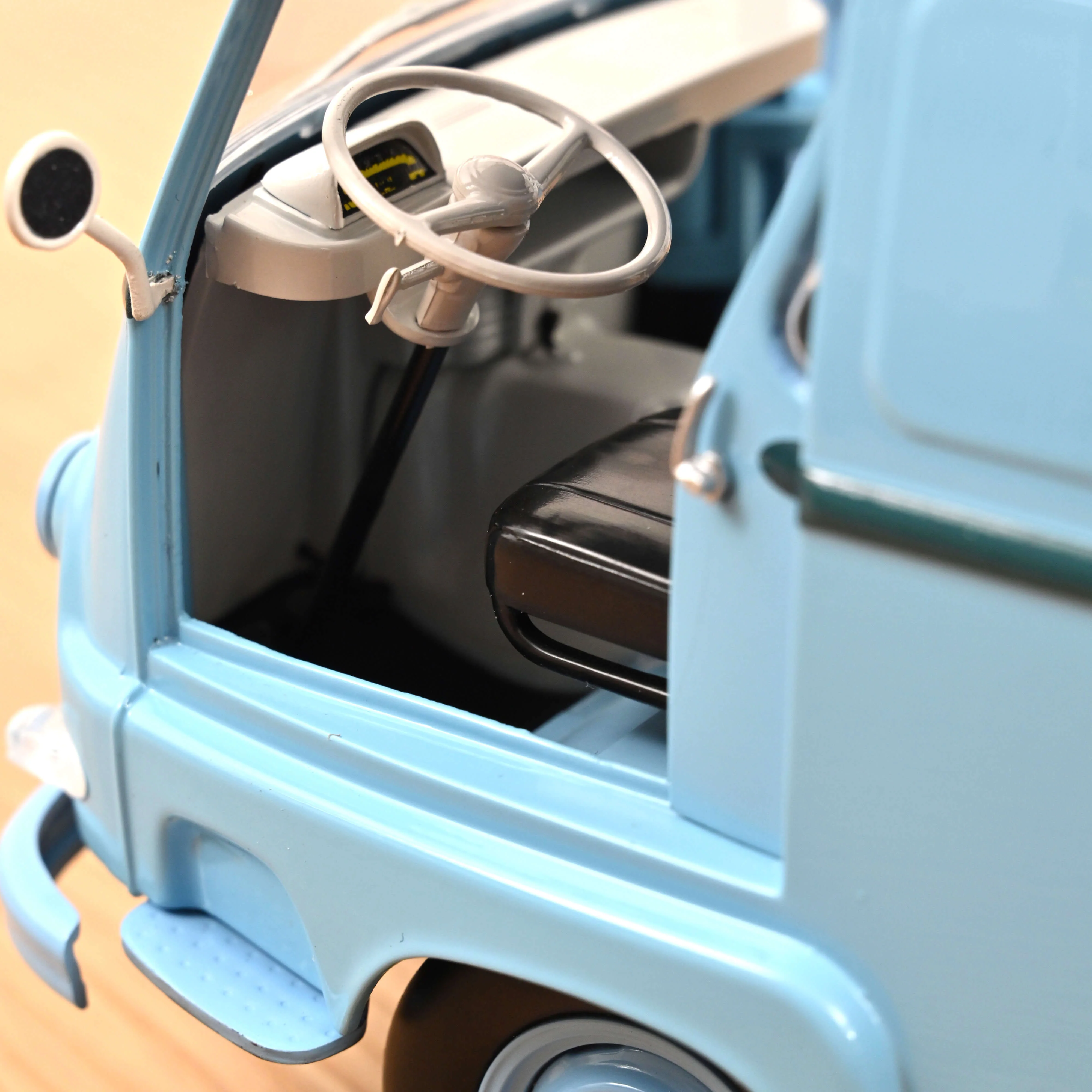 Renault Estafette 1959 Bleu Clair 1/18 - 200pcs