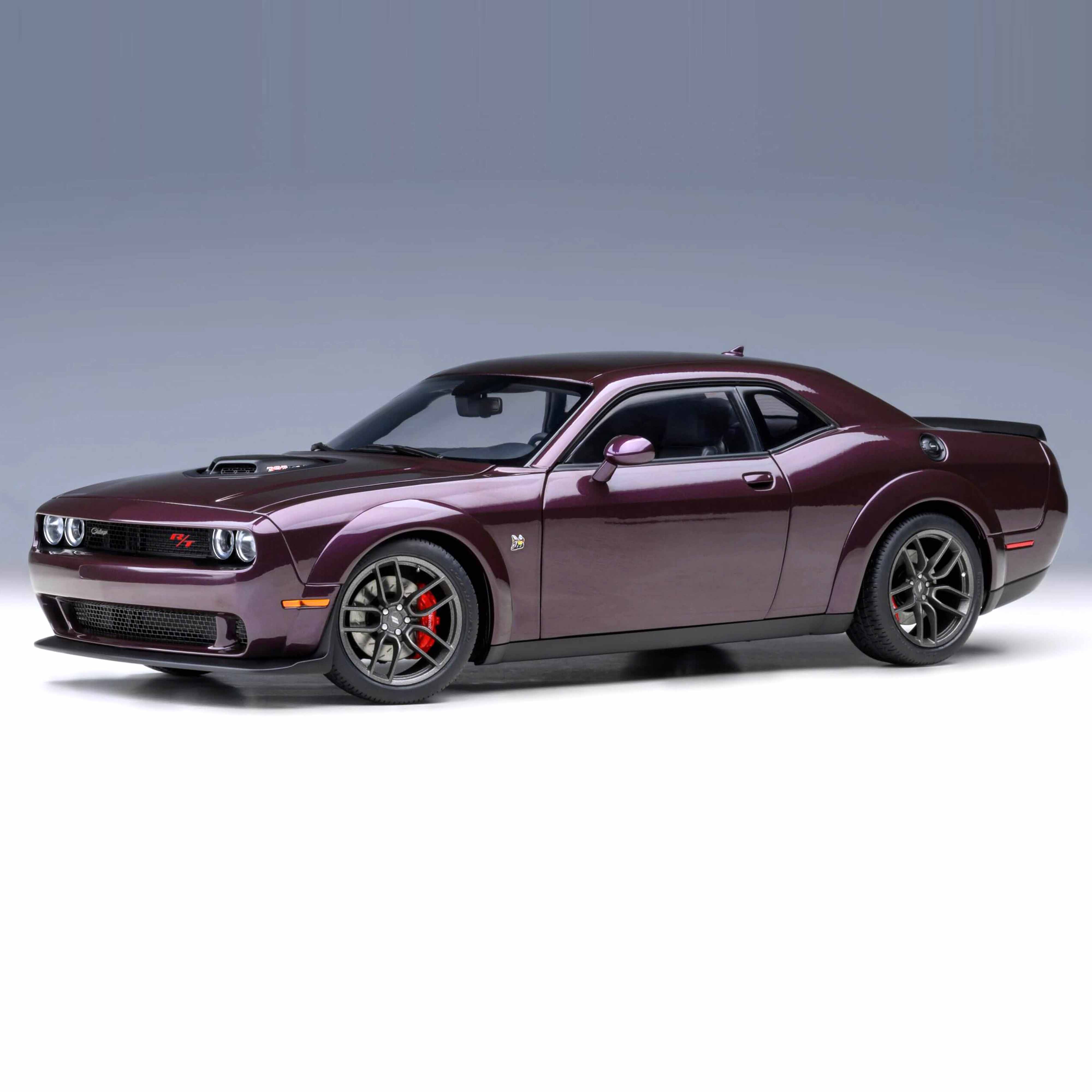 Dodge Challenger R/T Scat Pack Shaker Hellraisin 1/18