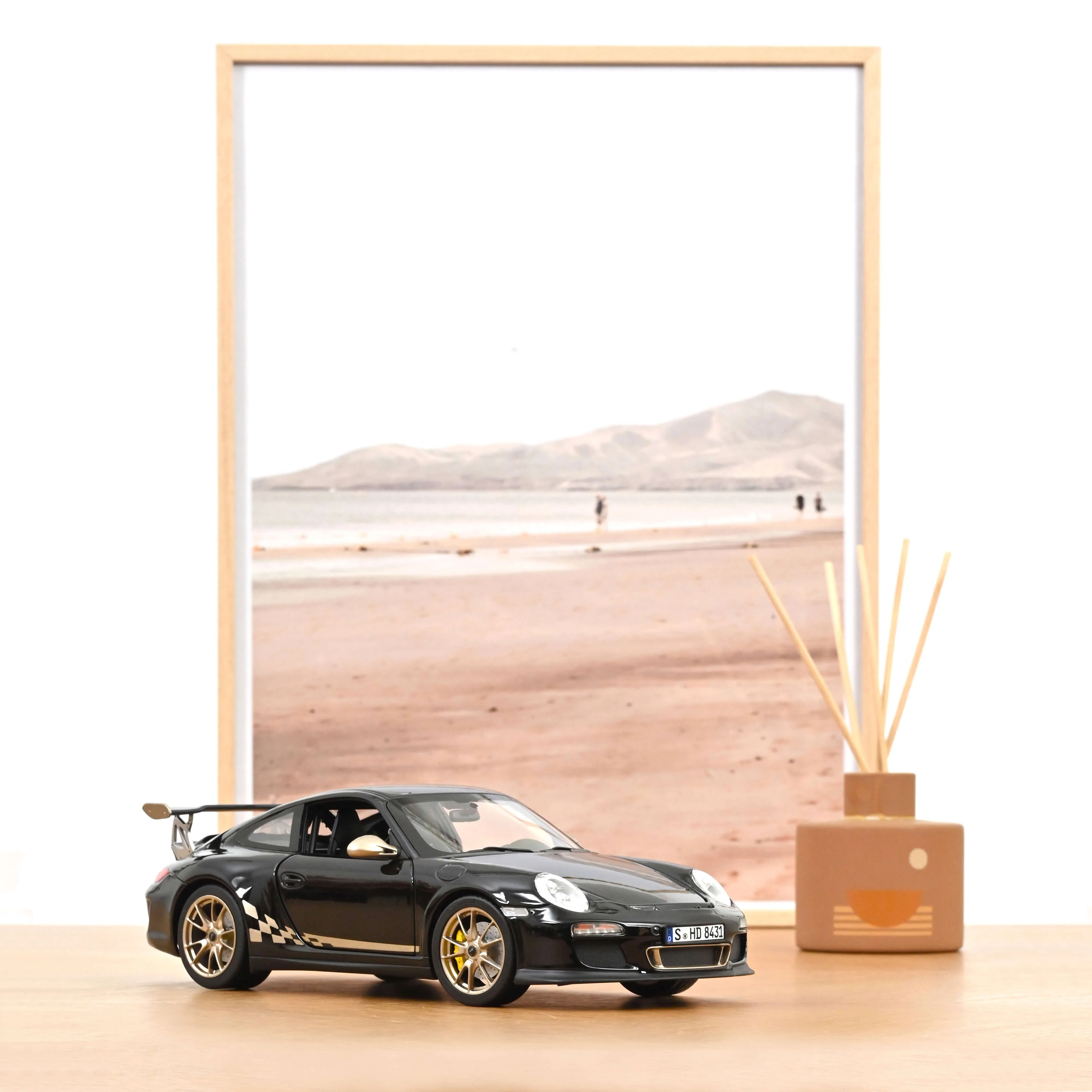 Porsche 911 GT3 RS 2009 Noir et or blanc métallisé 1/18