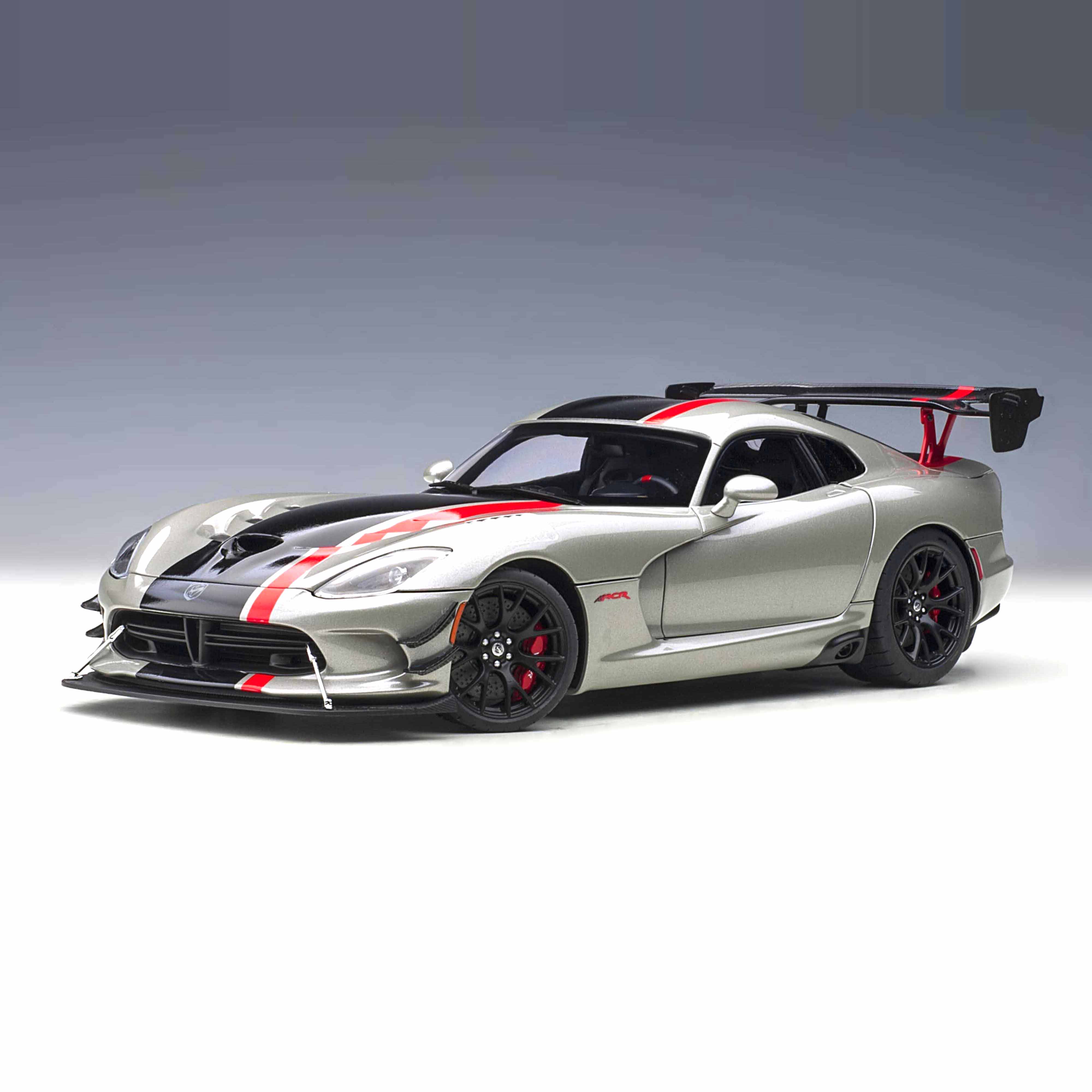 Dodge Viper ACR 2017 Argent Billet Métallisé 1/18