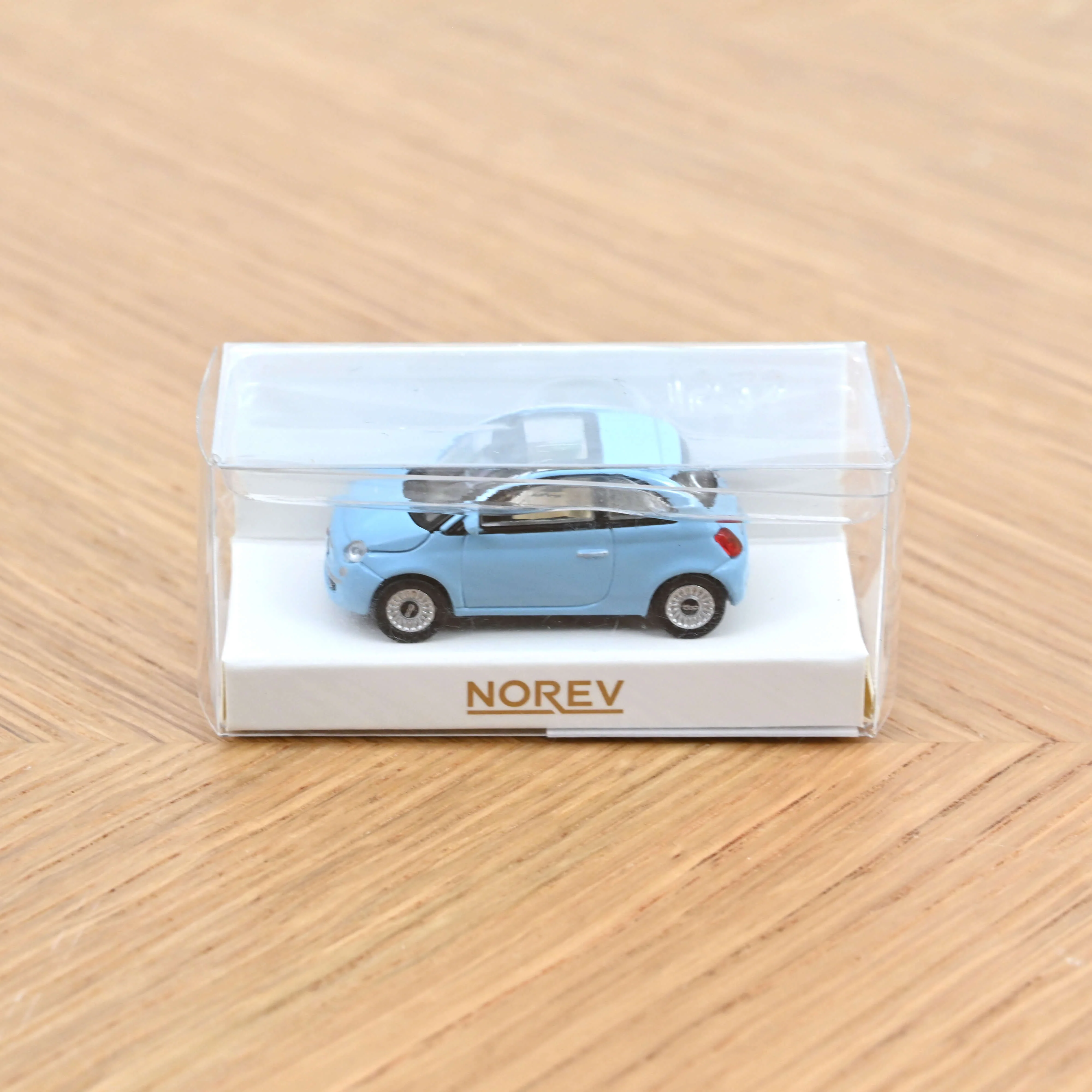 Fiat 500 2008 Bleu 1/87