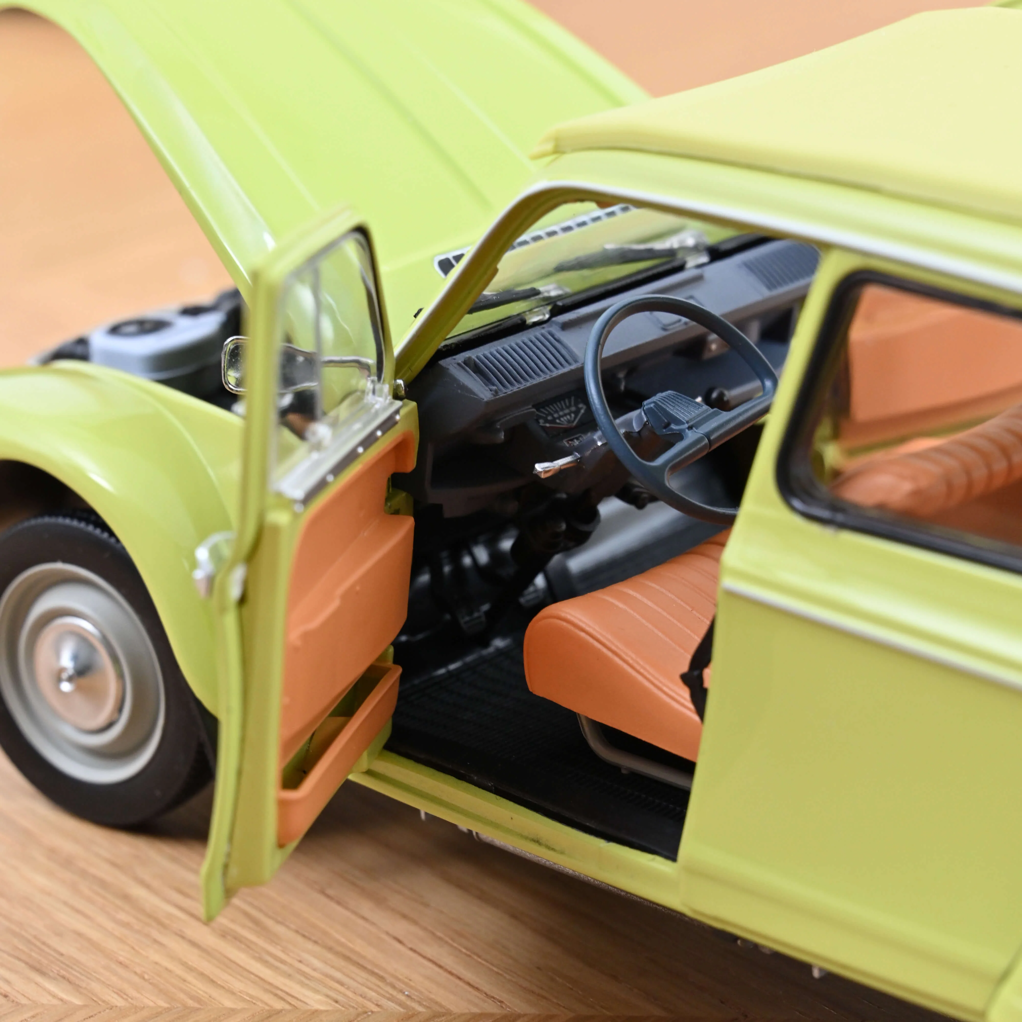 Citroën Dyane 6 1970 Jaune Calabre 1/18 - 300pcs