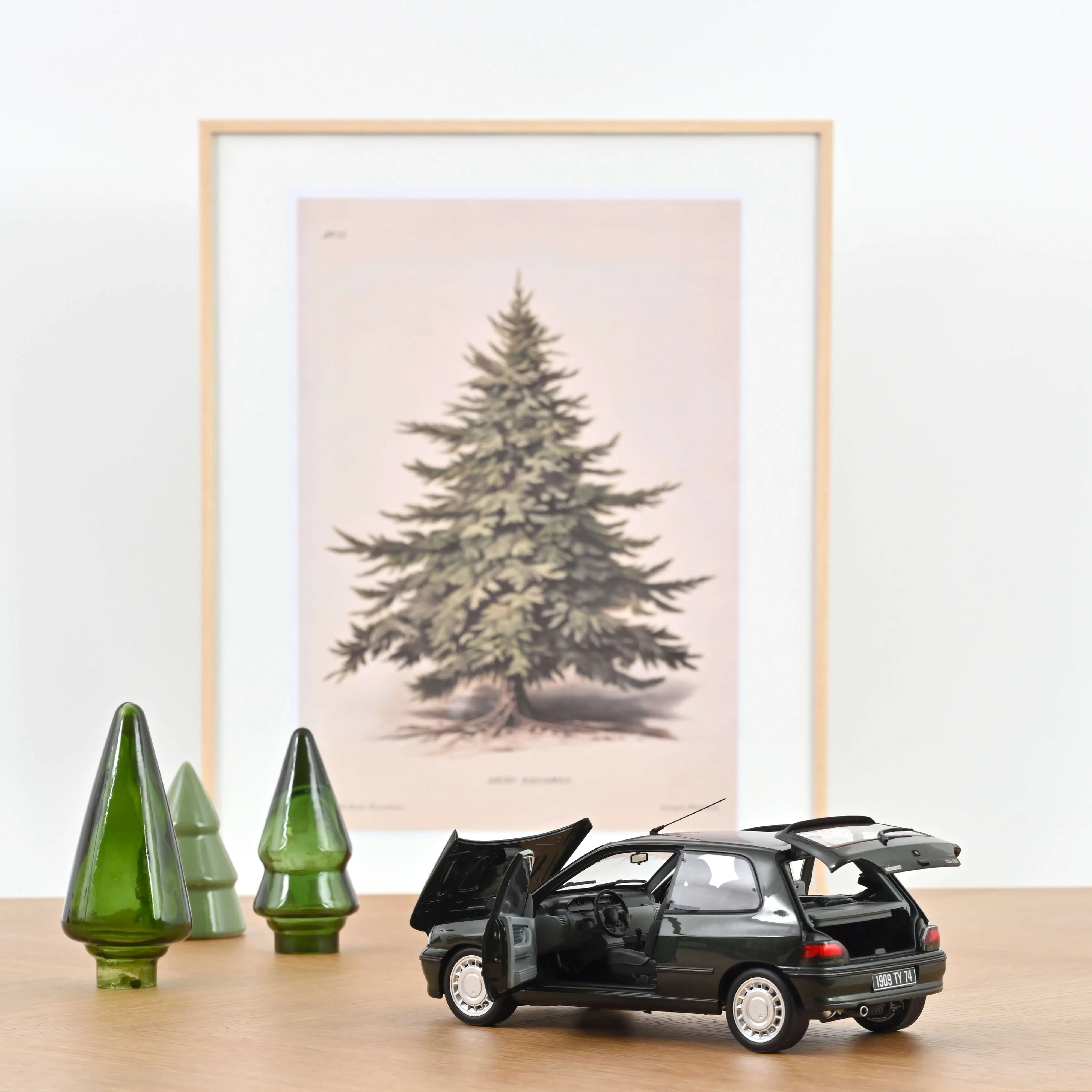 Renault Clio 16S 1992 Vert Tyrol 1/18 - 400pcs