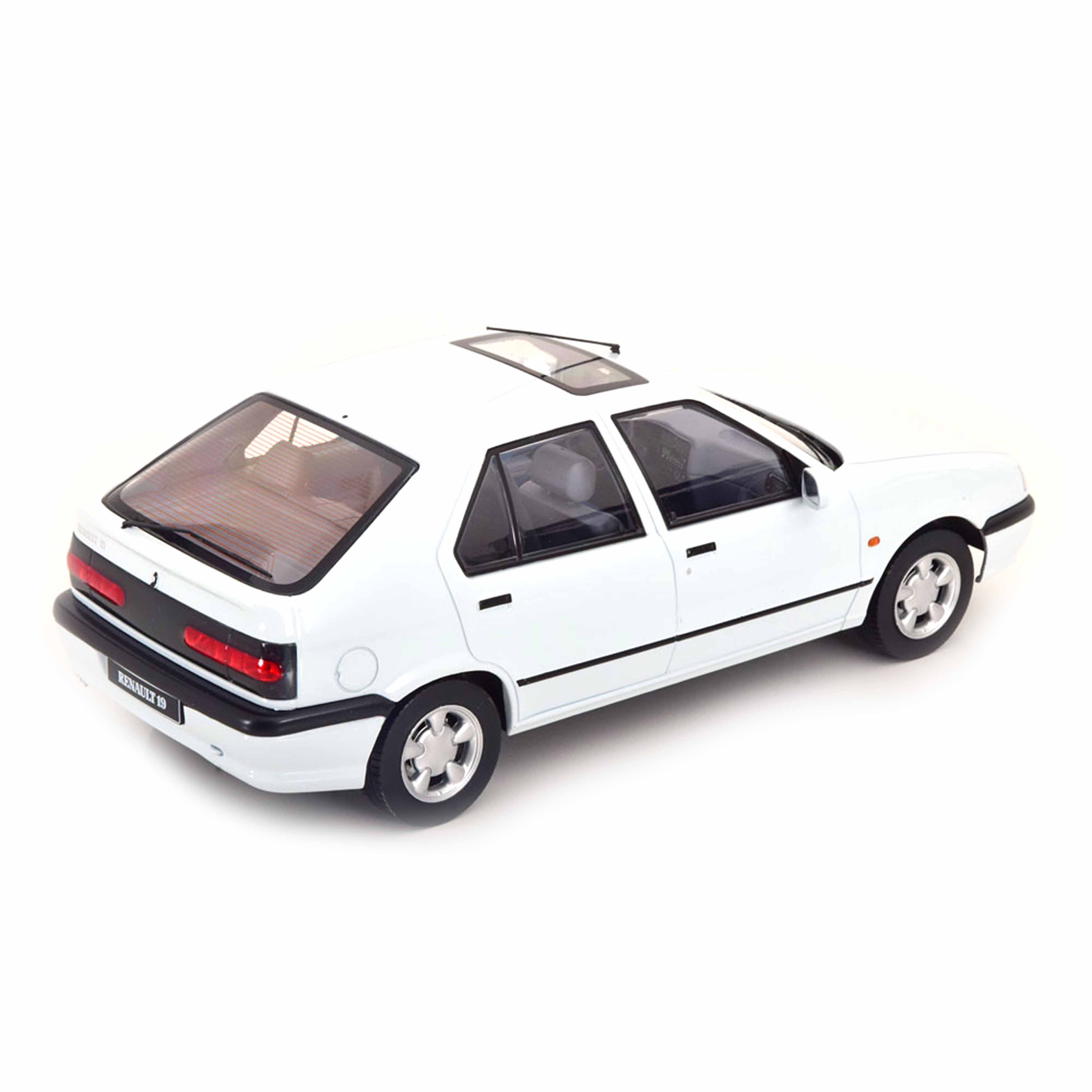Renault 19 1994 Blanc 1/18