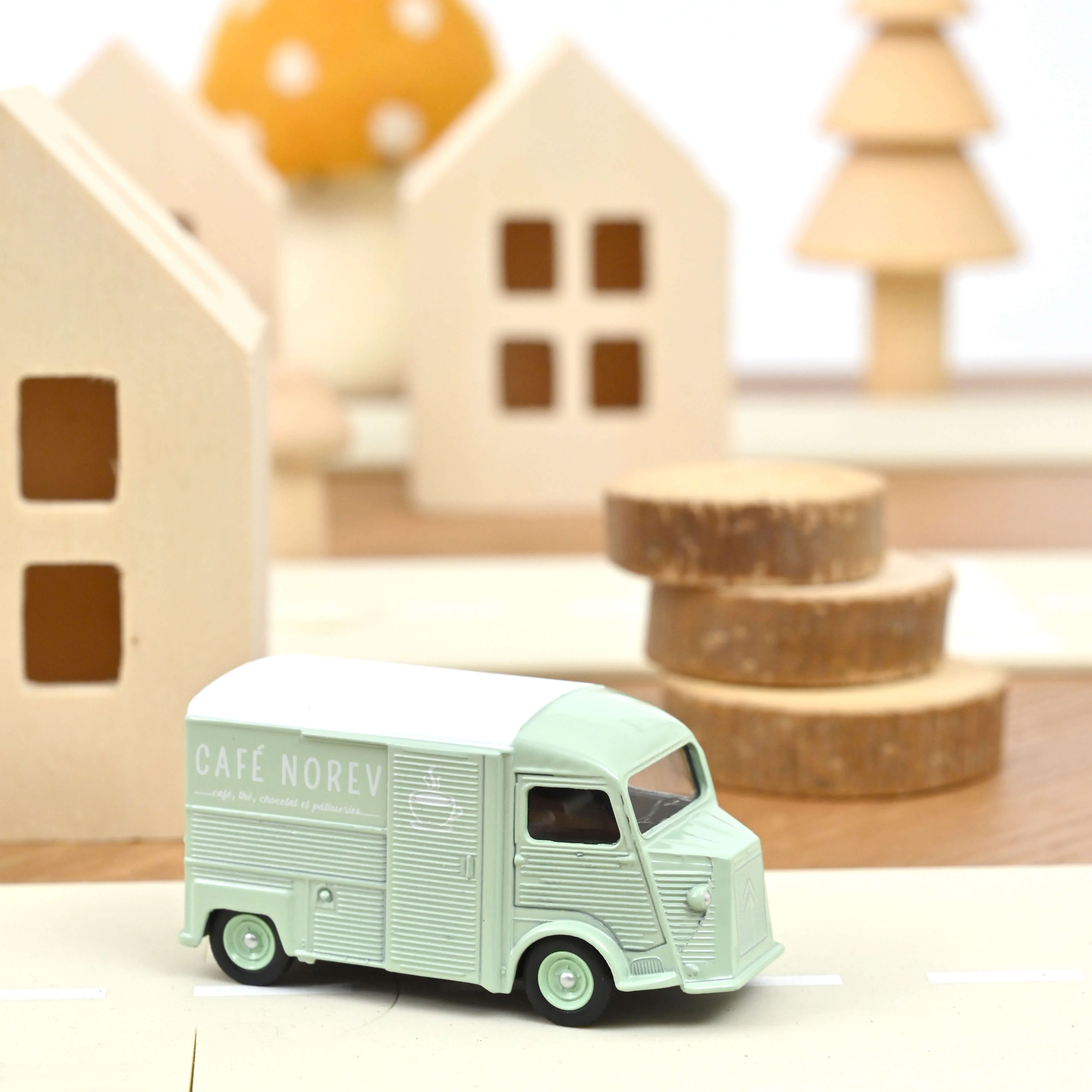 Citroën HY Café Norev 1/58