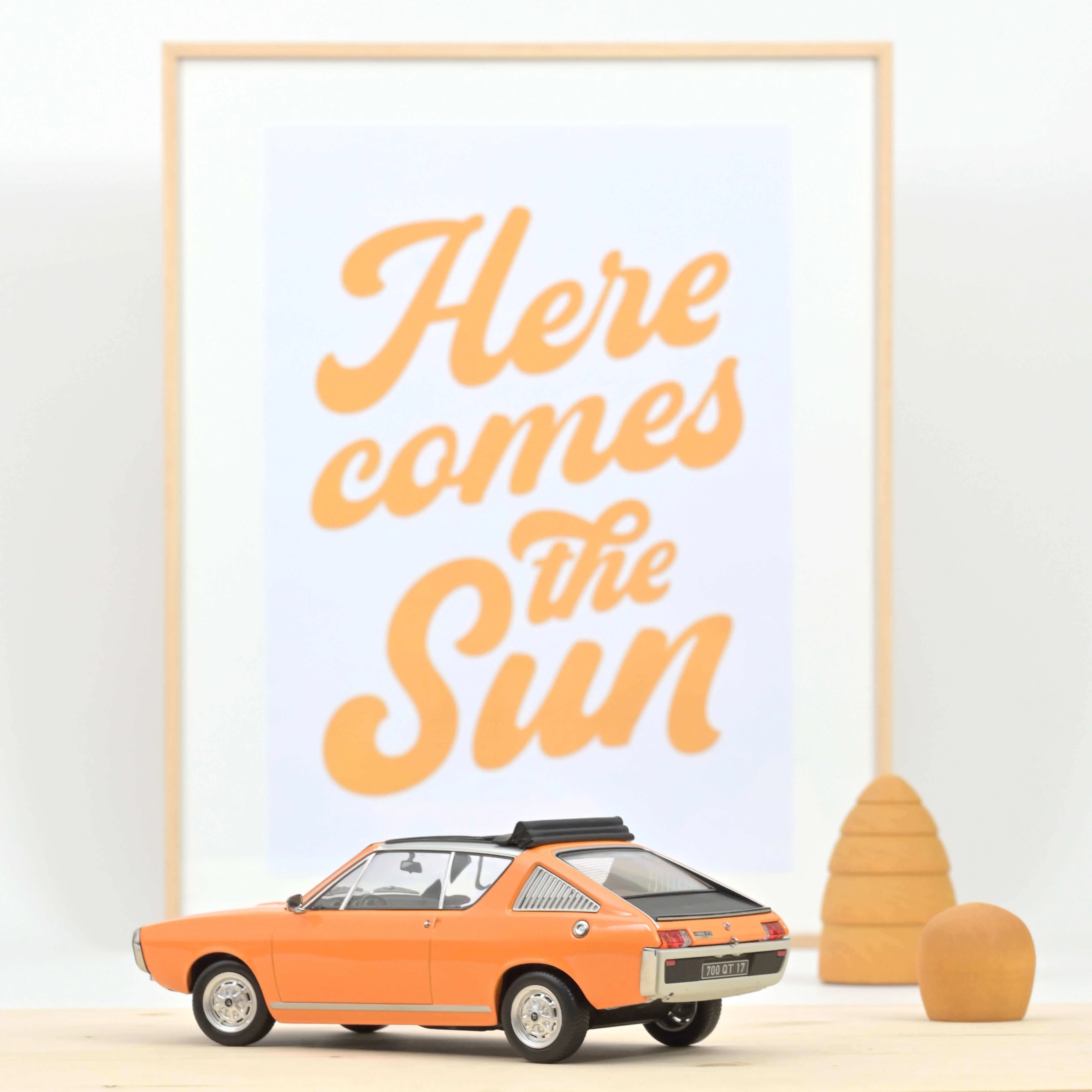 Renault 17 TS Découvrable 1974 Orange 1/18 - 300pcs