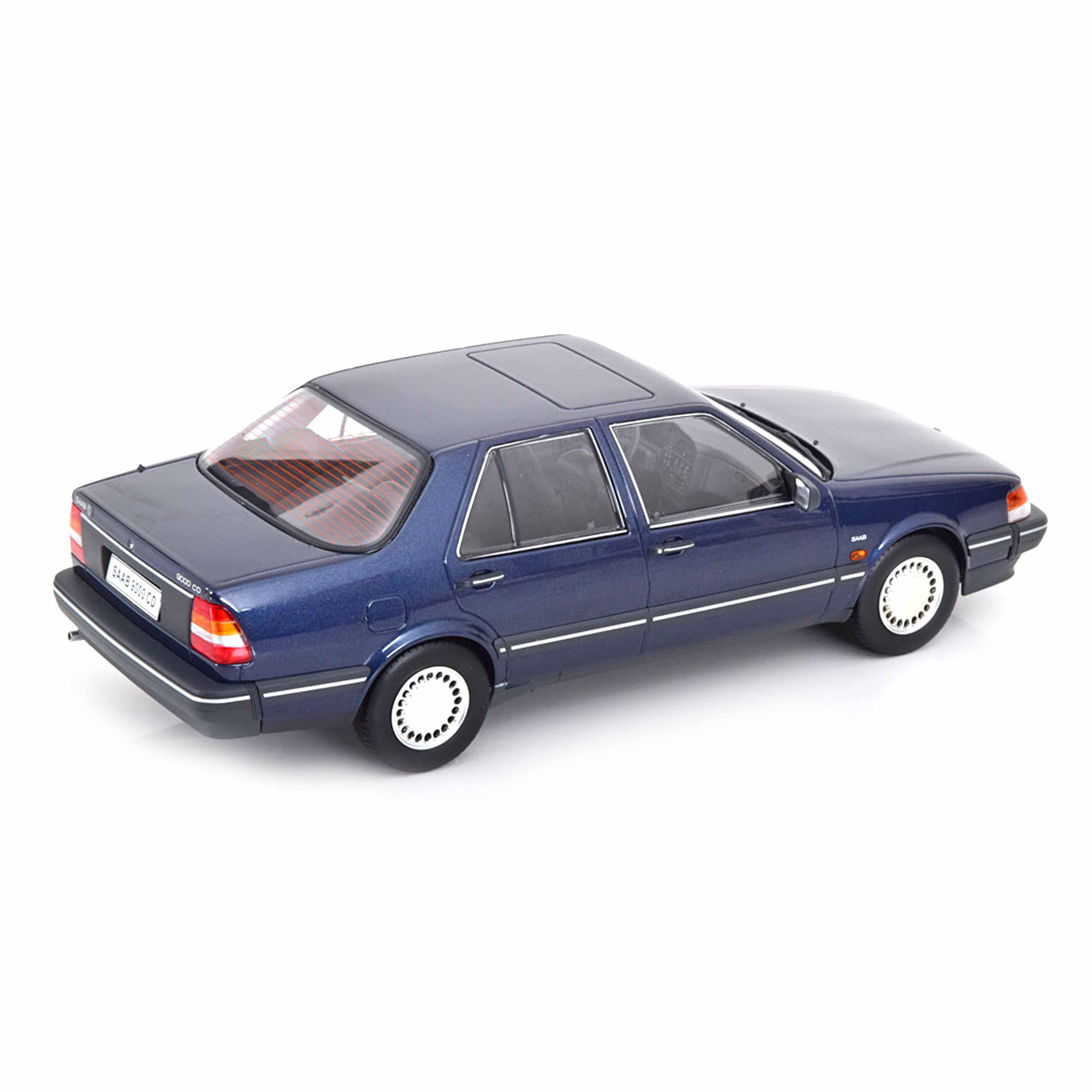Saab 9000 CD Turbo bleu foncé 1/18