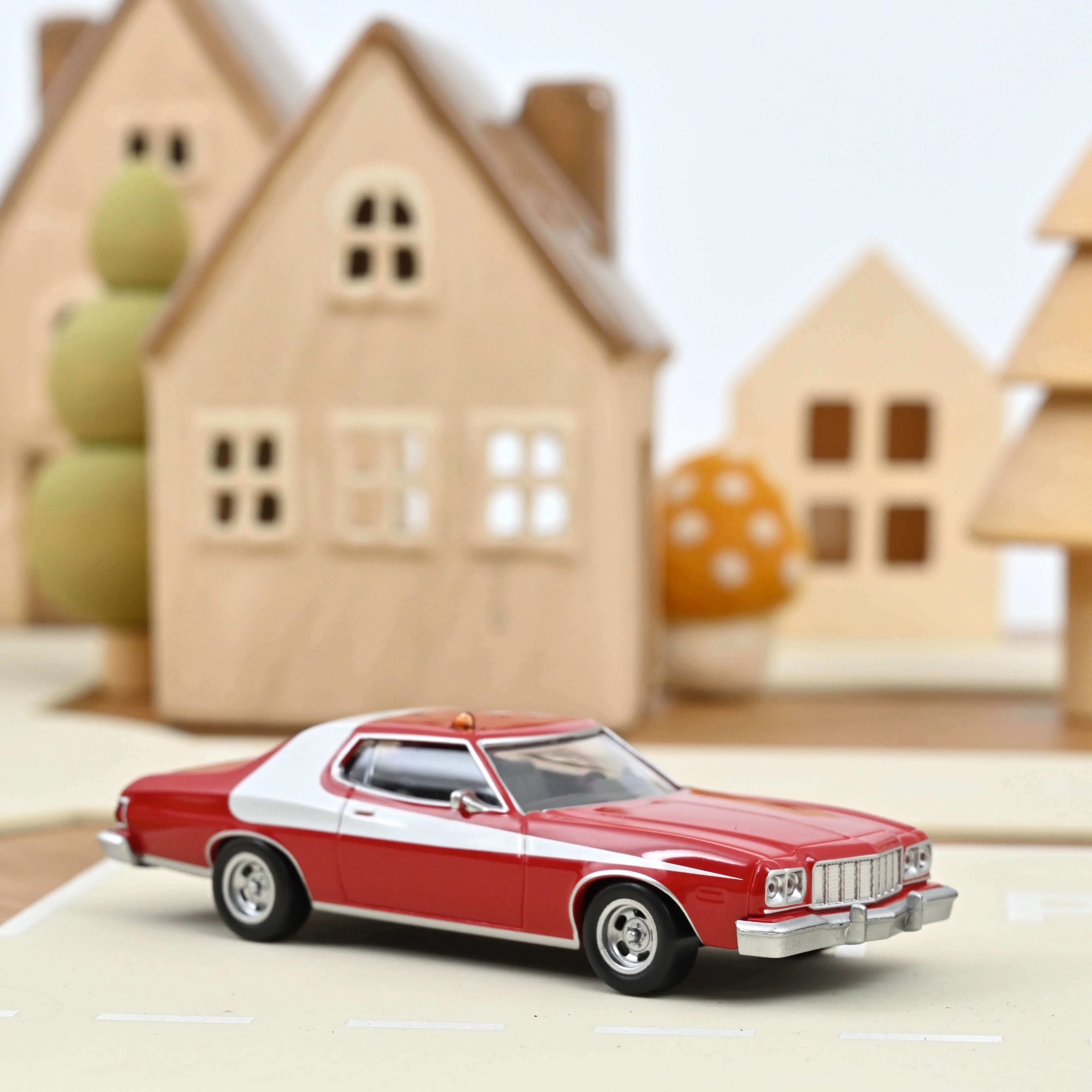 Ford Gran Torino 1975 Starsky et Hutch Jet-car 1/43