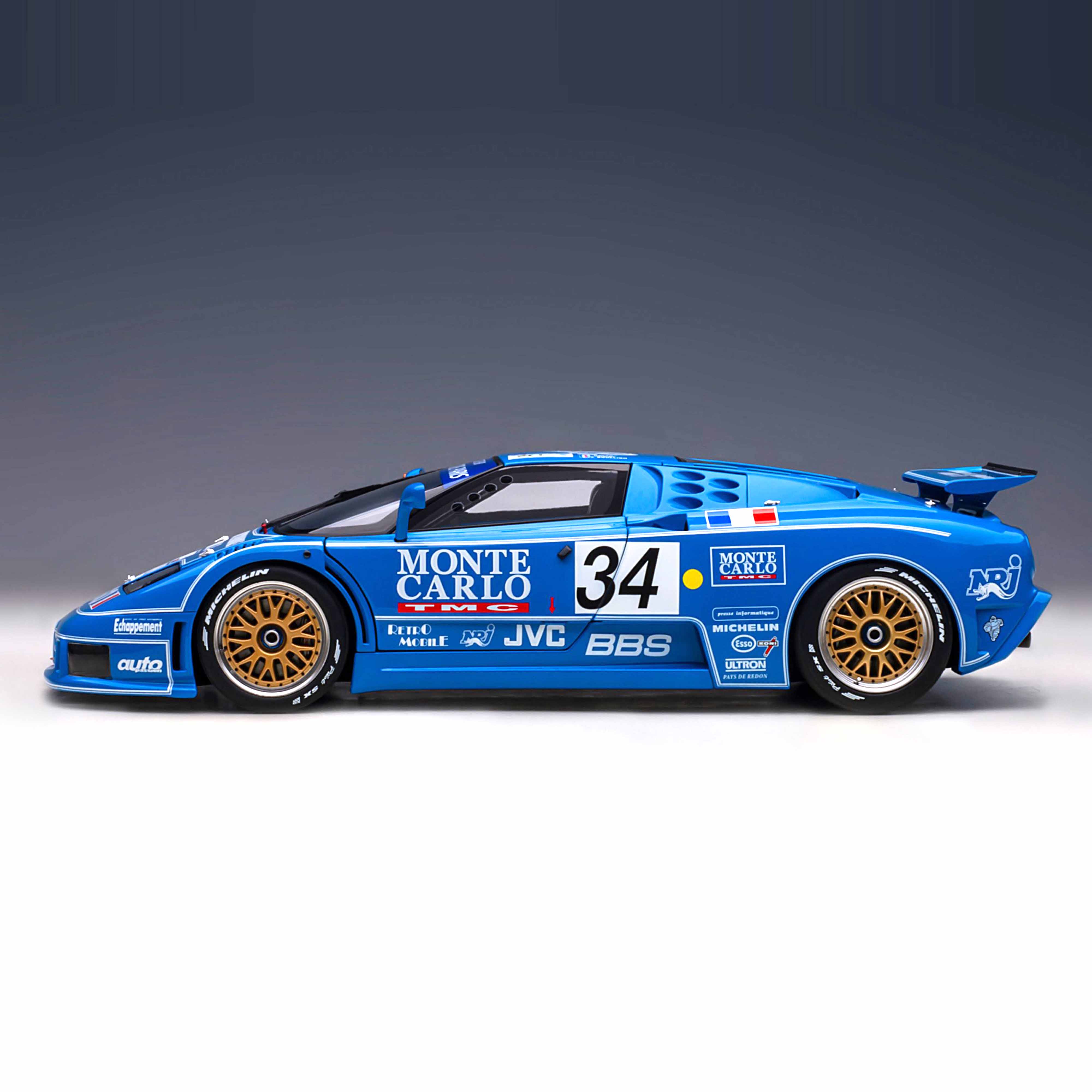 Bugatti EB110 LM 1994 N°34 1/18