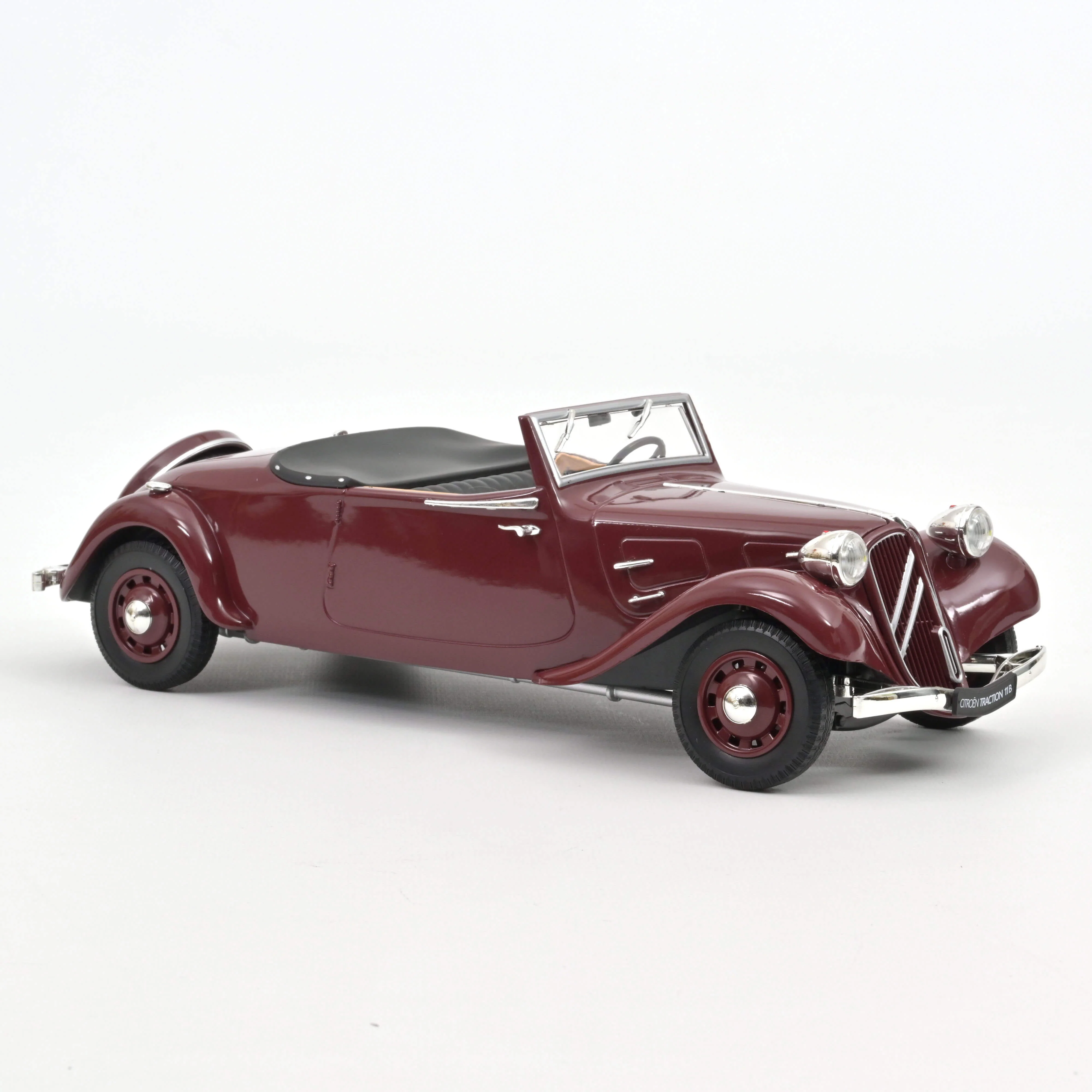 Citroën Traction Cabriolet 1938 Rouge foncé 1/18