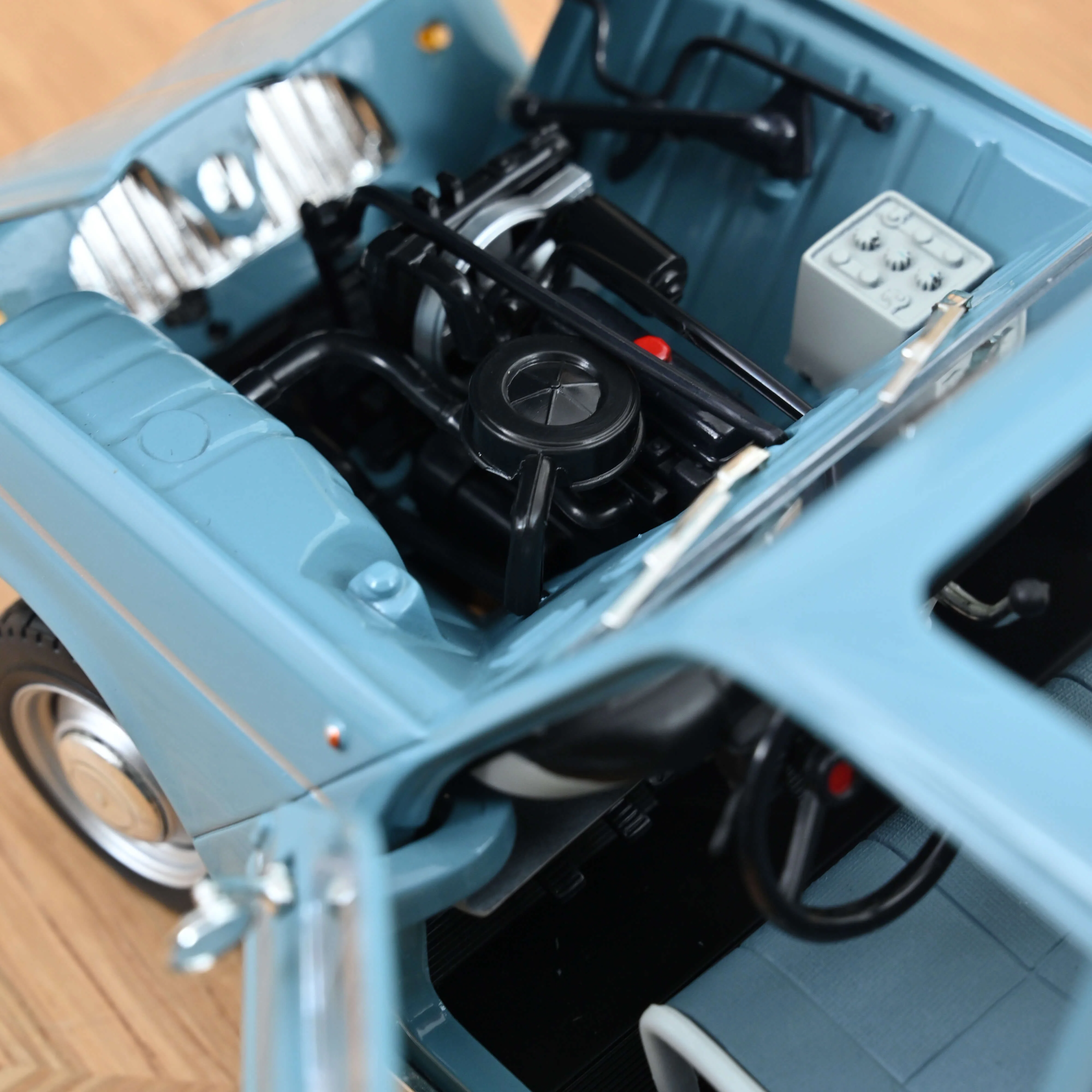 Renault 4L 1966 bleu français 1/18