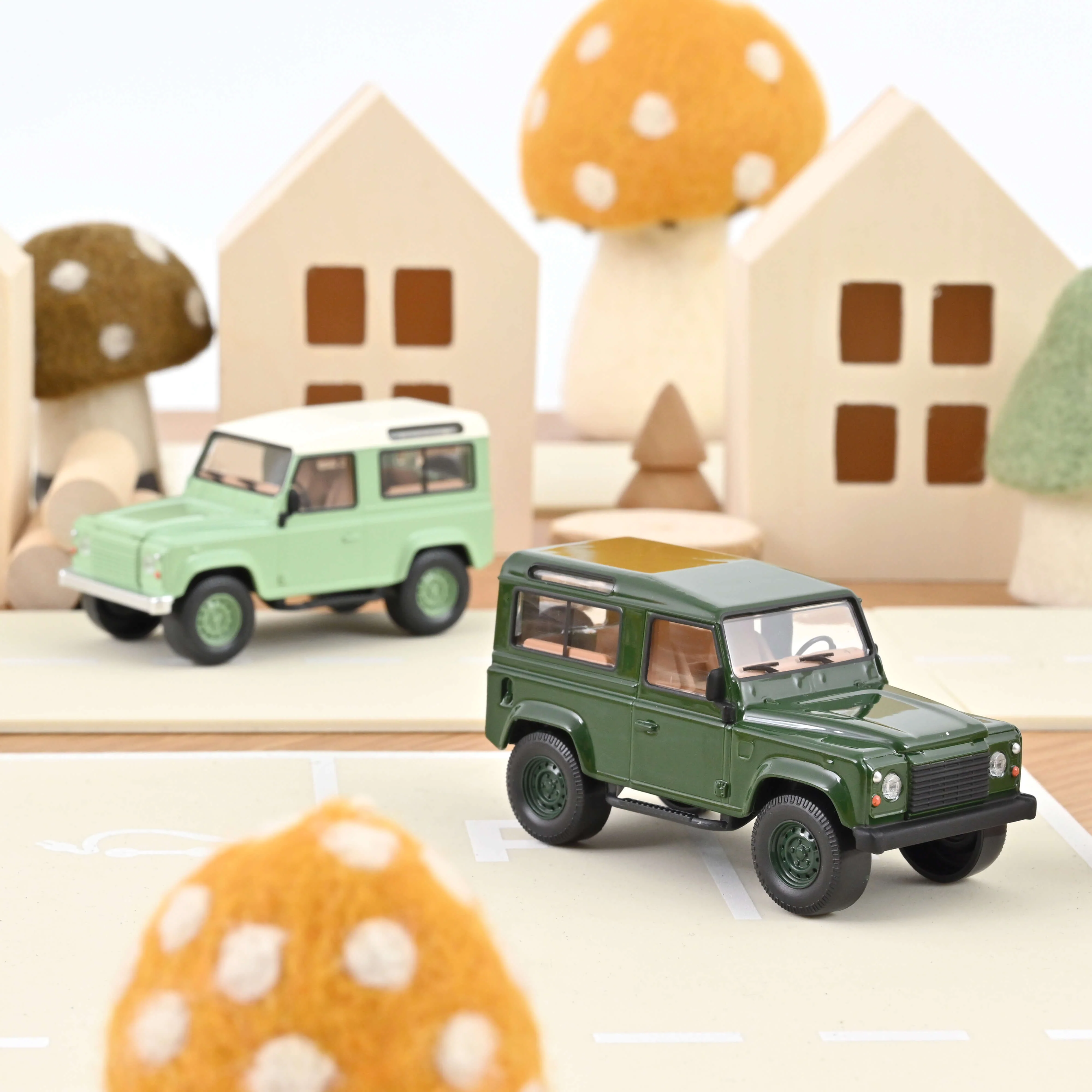 Land Rover Defender 1995 Vert foncé Jet-car 1/43