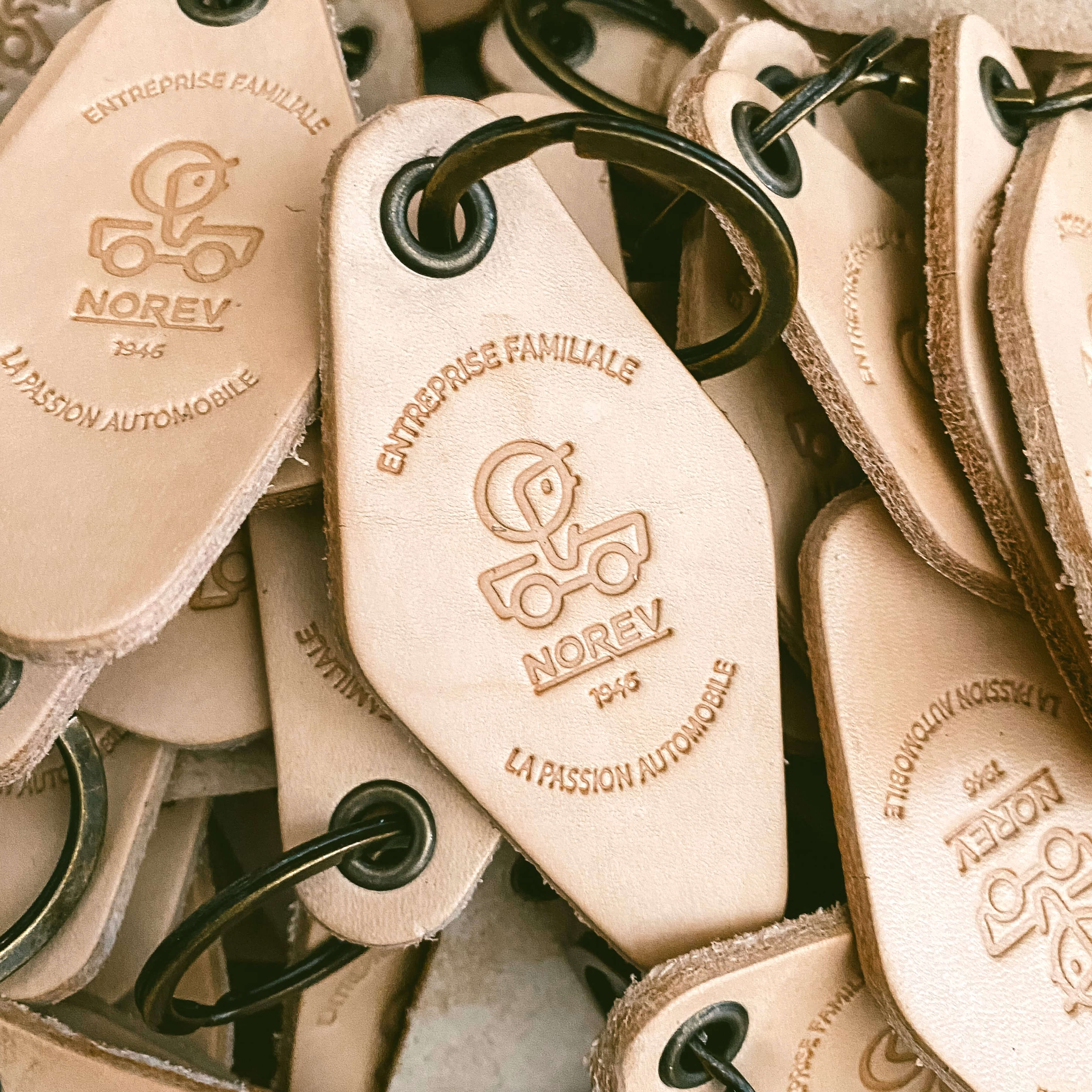 Porte-clés motel en cuir