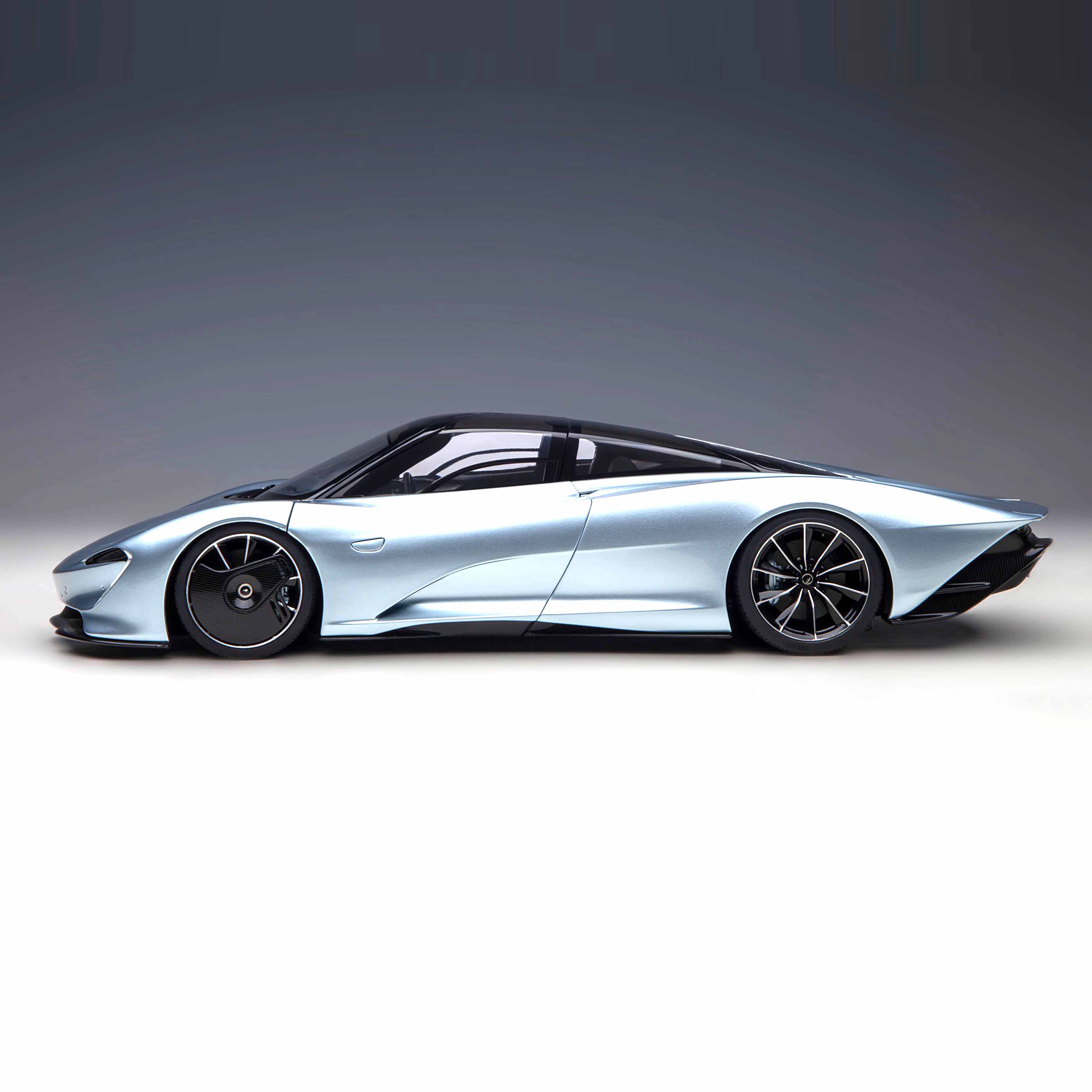 McLaren Speedtail 2020 Bleu Glacé 1/18