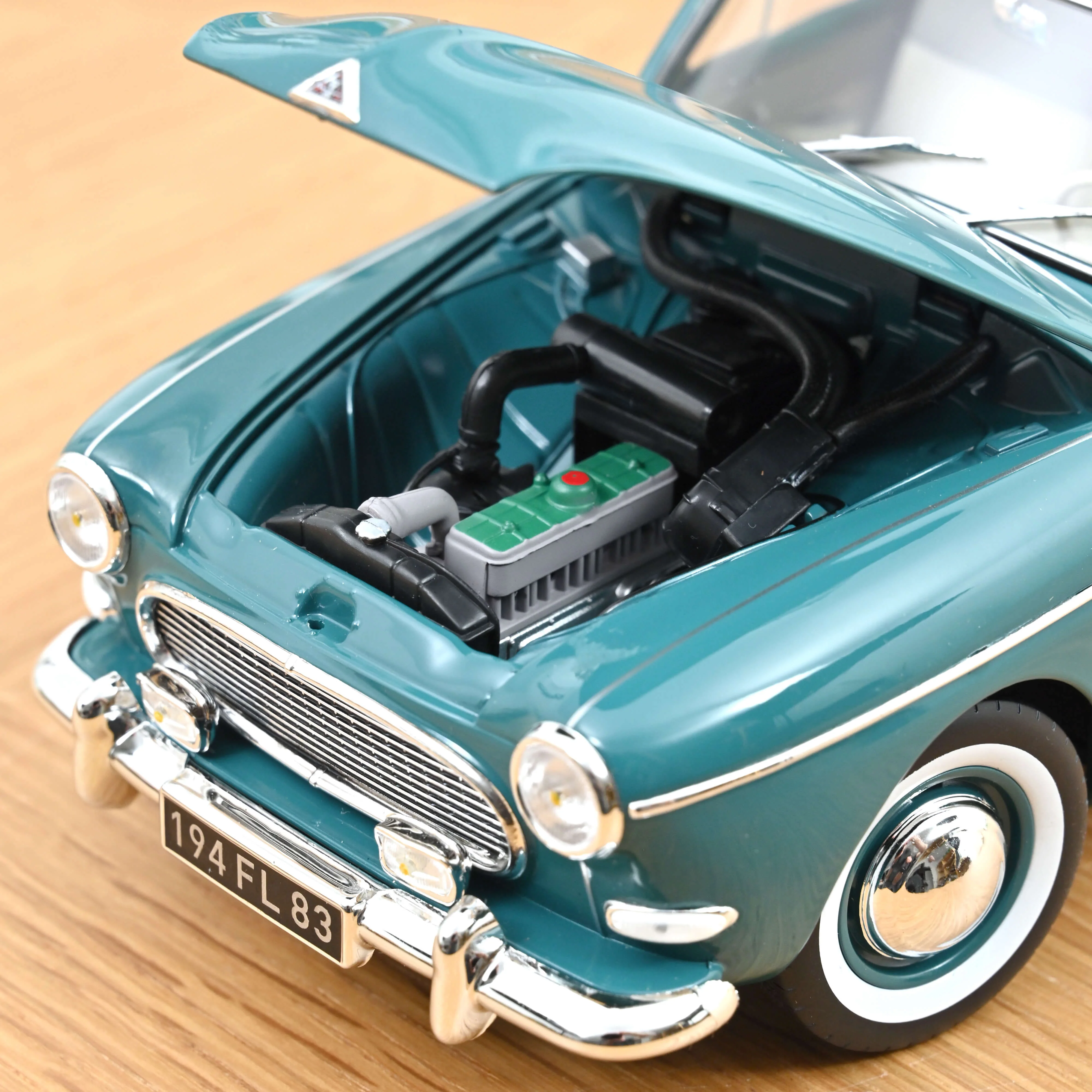 Renault Frégate 1960 Vert Sévigné 1/18